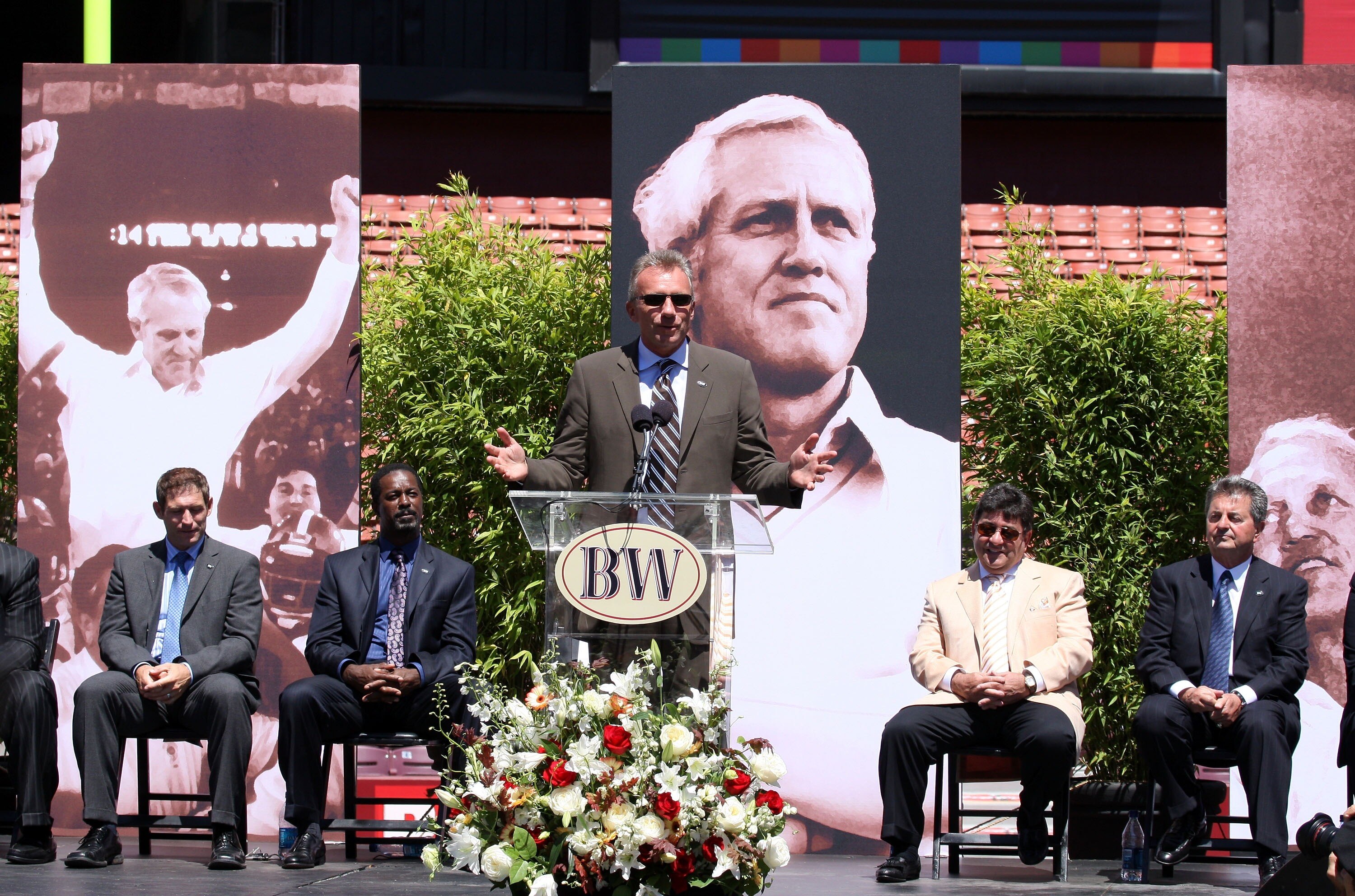 SAN FRANCISCO - AUGUST 10:  (L-R) Former San Francisco 49er players Steve Young, Dwight Hicks, Joe Montana along with former owner Eddie DeBartolo and former executive Carmen Policy attend a public memorial service for former 49ers coach Bill Walsh August