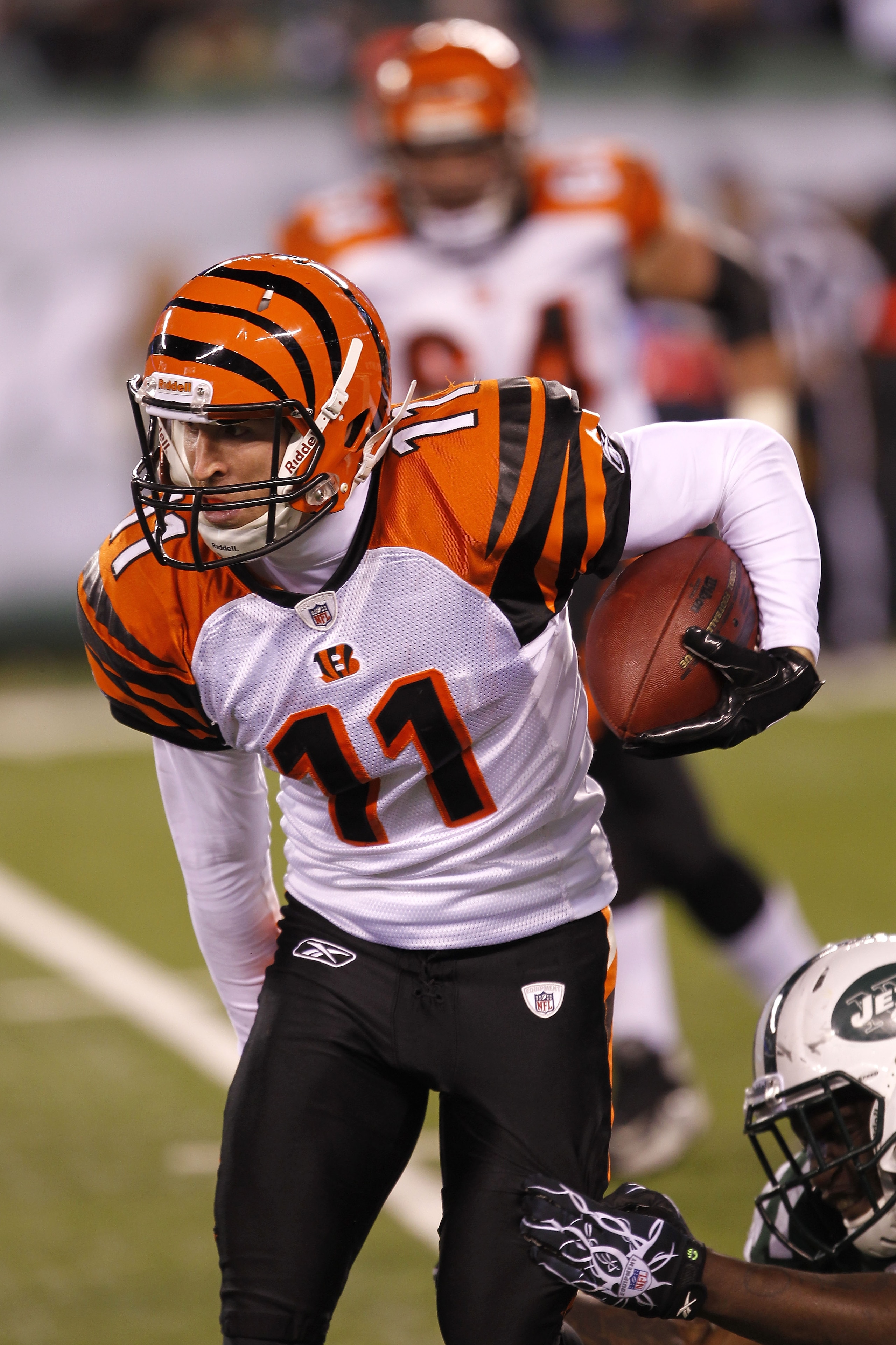 EAST RUTHERFORD, NJ - NOVEMBER 25:  Jordan Shipley #11 of the Cincinnati Bengals runs with ball against the New York Giants at New Meadowlands Stadium on November 25, 2010 in East Rutherford, New Jersey.  (Photo by Chris Trotman/Getty Images)