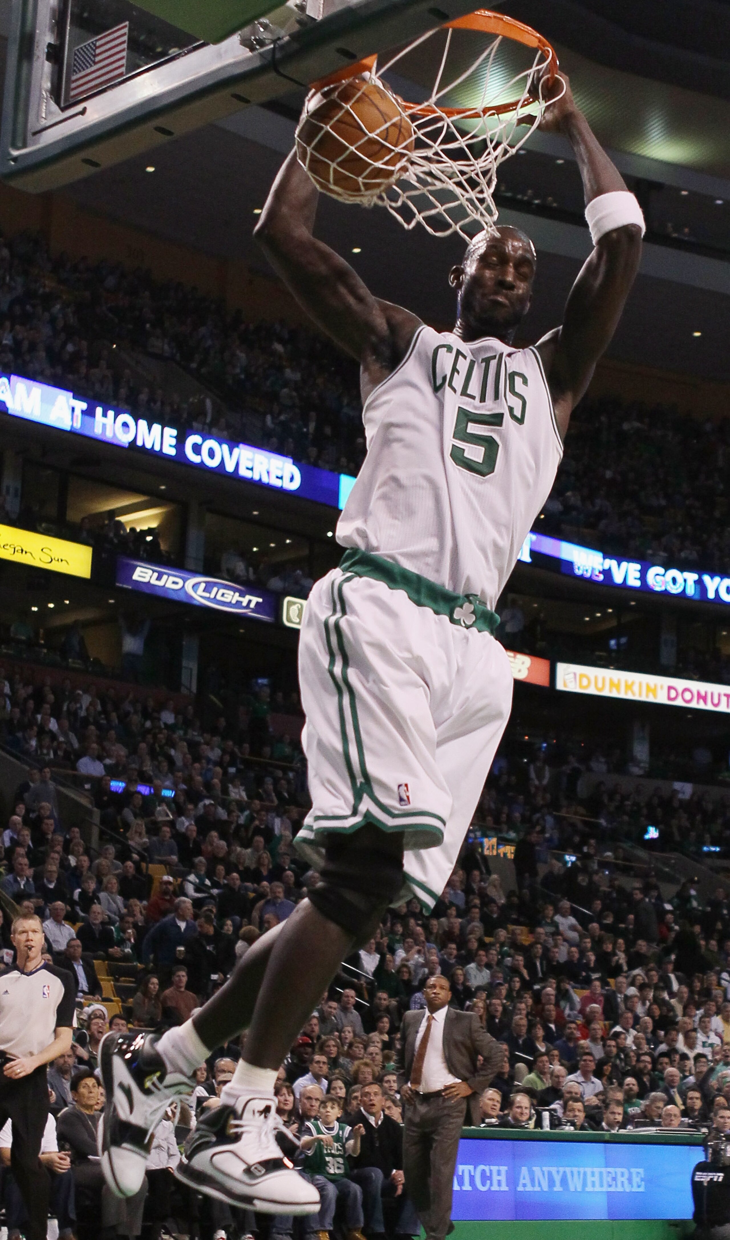 BOSTON, MA - DECEMBER 08:  Kevin Garnett #5 of the Boston Celtics dunks the ball in the first half against the Denver Nuggets on December 8, 2010 at the TD Garden in Boston, Massachusetts. NOTE TO USER: User expressly acknowledges and agrees that, by down