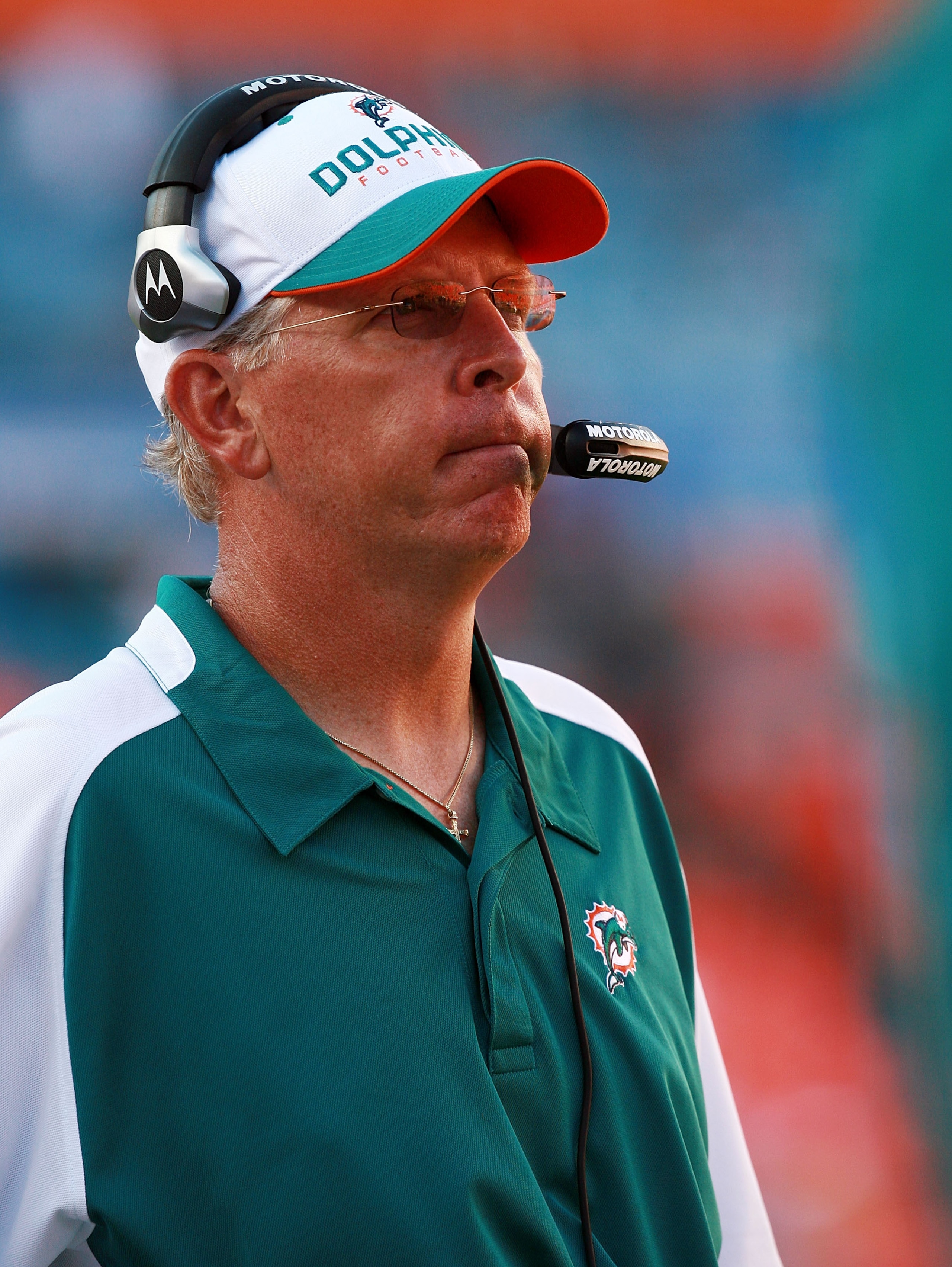MIAMI - DECEMBER 02: Head coach Cam Cameron of the Miami Dolphins watches in the waning moments of the game against the New York Jets at Dolphin Stadium on December 2, 2007 in Miami, Florida. The Jets defeated the Dolphins 40-13.  (Photo by Doug Benc/Gett