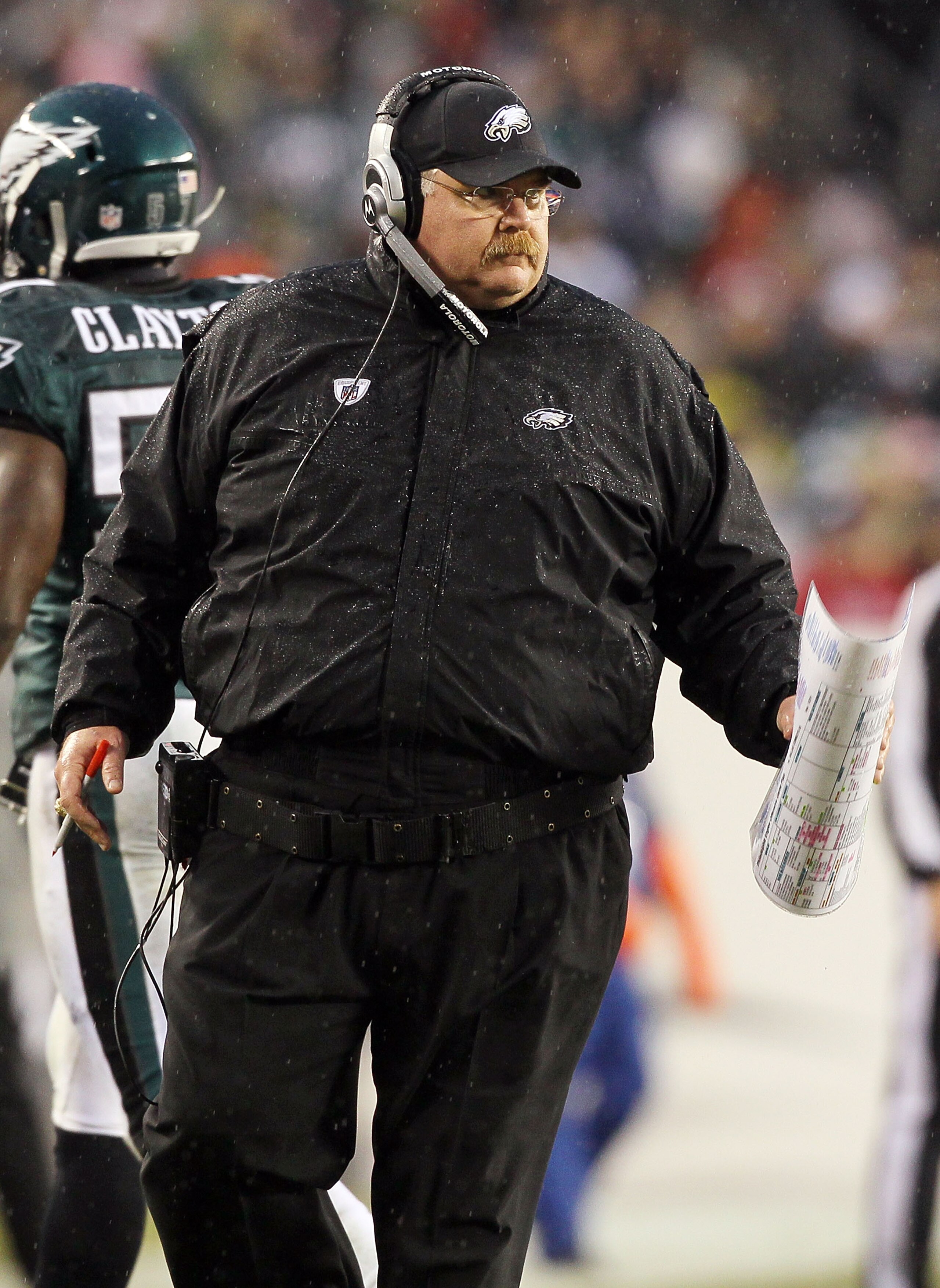 PHILADELPHIA, PA - JANUARY 02: Head coach Andy Reid of the Philadelphia Eagles looks on against the Dallas Cowboys on January 2, 2011 at Lincoln Financial Field in Philadelphia, Pennsylvania. The Cowboys defeated the Eagles 14-13. (Photo by Jim McIsaac/ PHILADELPHIA, PA - JANUARY 02: Head coach Andy Reid of the Philadelphia Eagles looks on against the Dallas Cowboys on January 2, 2011 at Lincoln Financial Field in Philadelphia, Pennsylvania. The Cowboys defeated the Eagles 14-13. (Photo by Jim McIsaac/