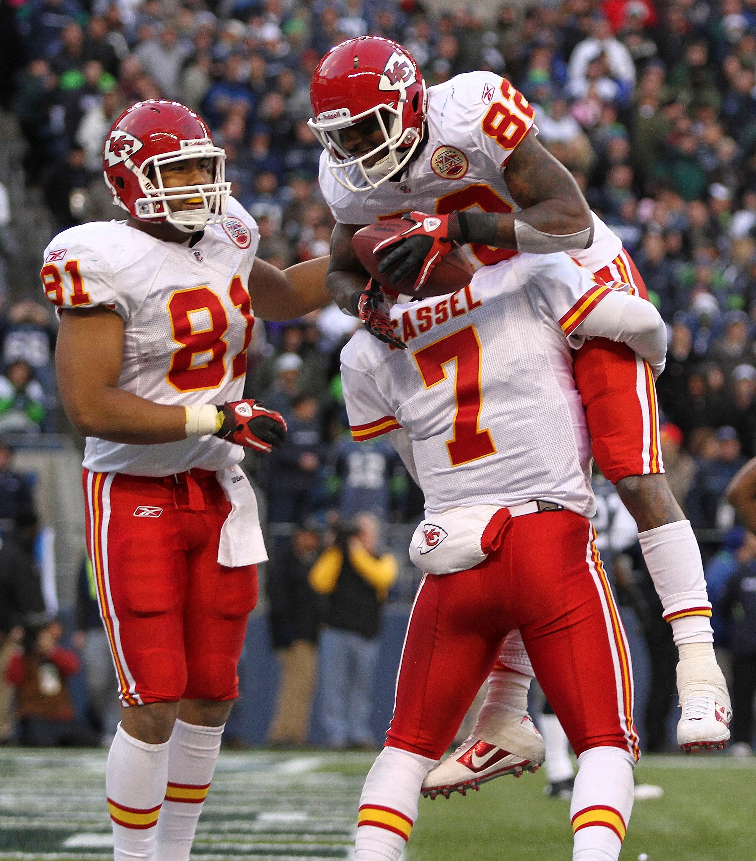 SEATTLE - NOVEMBER 28: Wide receiver Dwayne Bowe #82 of the Kansas City Chiefs is congratulated by quarterback Matt Cassel #7 and Tony Moeaki #81after scoring a touchdown to take a 34-17 lead against the Seattle Seahawks at Qwest Field on November 28, 20 SEATTLE - NOVEMBER 28: Wide receiver Dwayne Bowe #82 of the Kansas City Chiefs is congratulated by quarterback Matt Cassel #7 and Tony Moeaki #81after scoring a touchdown to take a 34-17 lead against the Seattle Seahawks at Qwest Field on November 28, 20