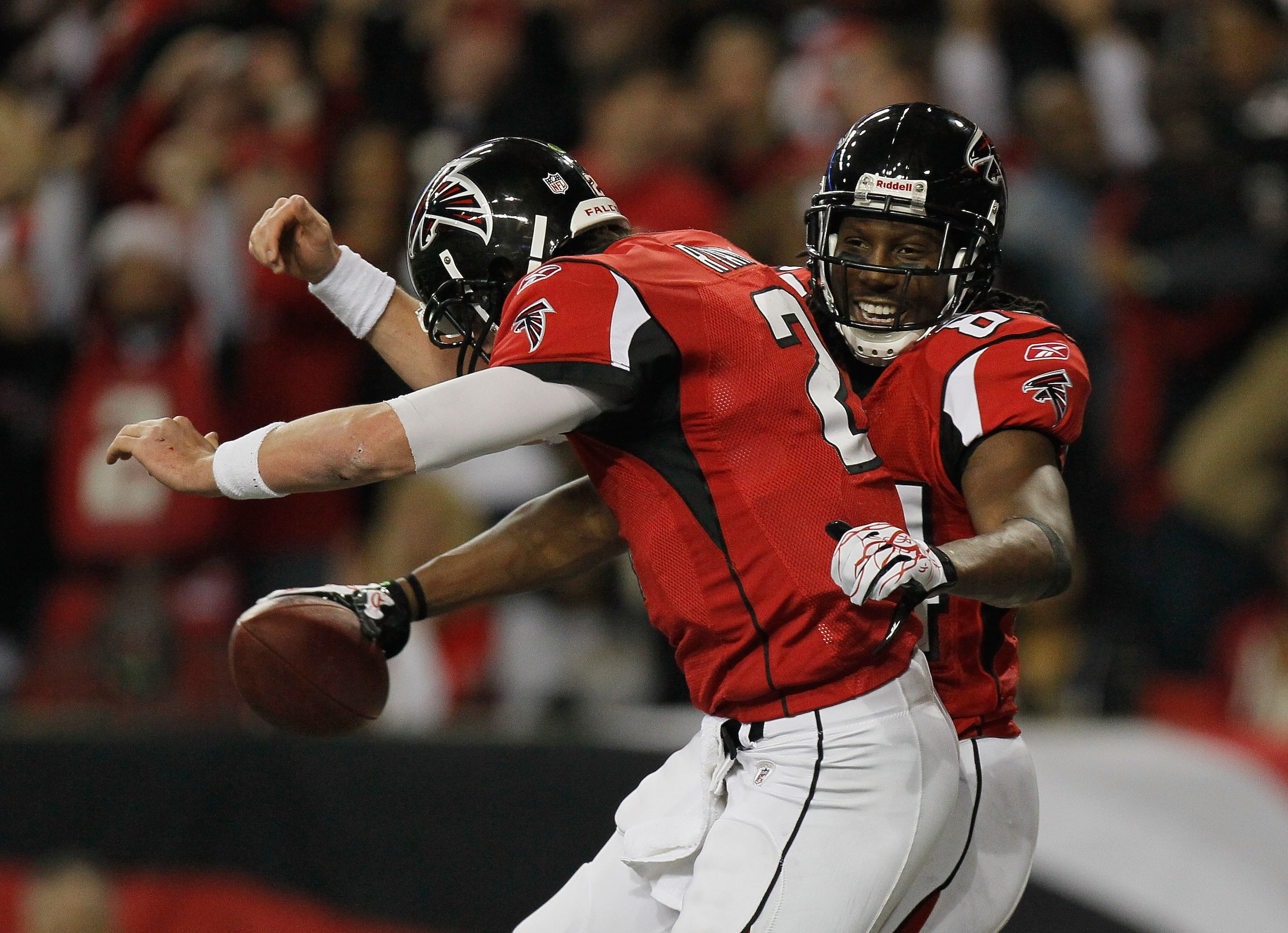 ATLANTA, GA - DECEMBER 27: Roddy White #84 and Matt Ryan #2 of the Atlanta Falcons celebrate a first half touchdown during the game against the New Orleans Saints at the Georgia Dome on December 27, 2010 in Atlanta, Georgia. (Photo by Kevin C. Cox/Getty ATLANTA, GA - DECEMBER 27: Roddy White #84 and Matt Ryan #2 of the Atlanta Falcons celebrate a first half touchdown during the game against the New Orleans Saints at the Georgia Dome on December 27, 2010 in Atlanta, Georgia. (Photo by Kevin C. Cox/Getty