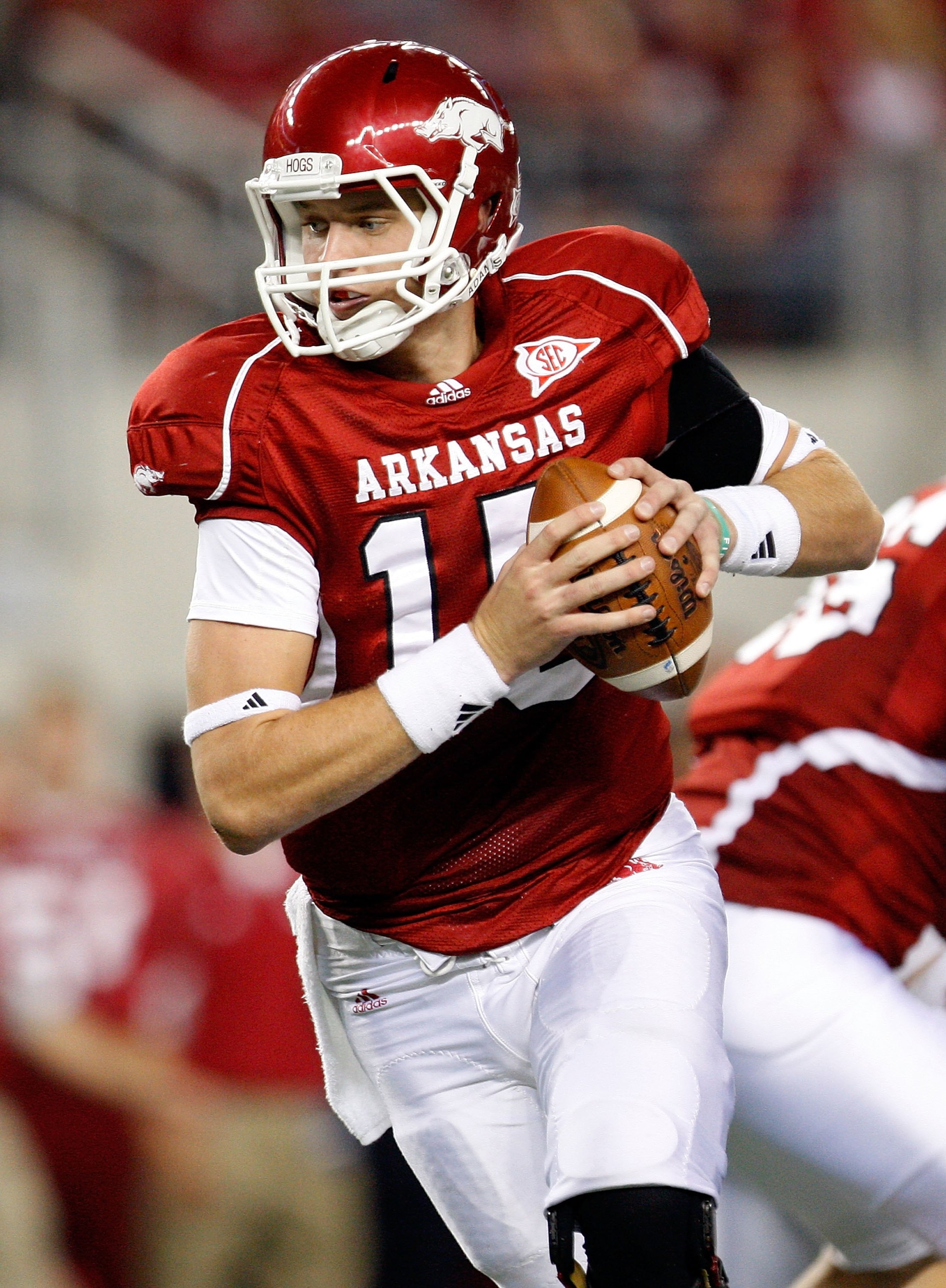 ARLINGTON, TX - OCTOBER 03:  Quarterback Ryan Mallett #15 of the Texas A&M Aggies at Cowboys Stadium on October 3, 2009 in Arlington, Texas.  (Photo by Ronald Martinez/Getty Images)