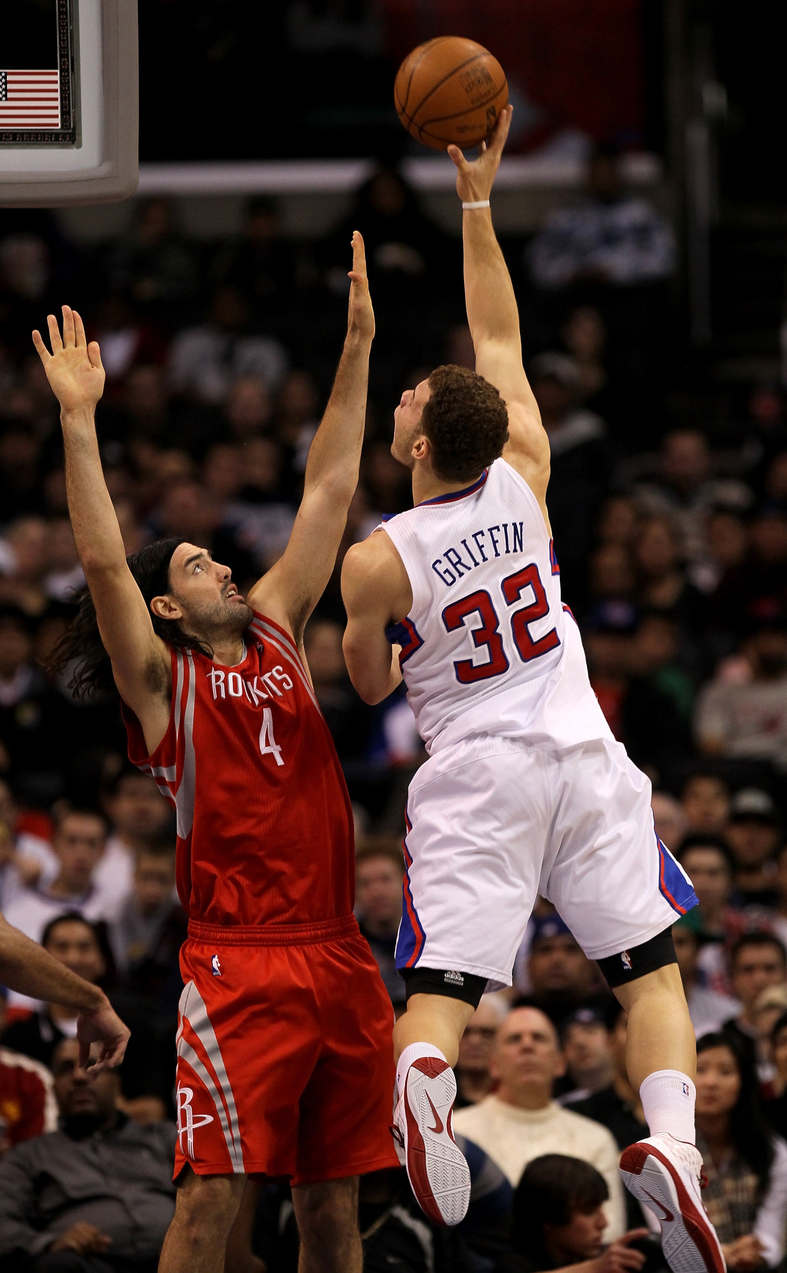 LOS ANGELES, CA - DECEMBER 22:  Blake Griffin #32 of the Los Angeles Clippers shoots over Luis Scola #4 of the Houston Rockets at Staples Center on December 22, 2010 in Los Angeles, California.  The Rockets won 97-92. NOTE TO USER: User expressly acknowle