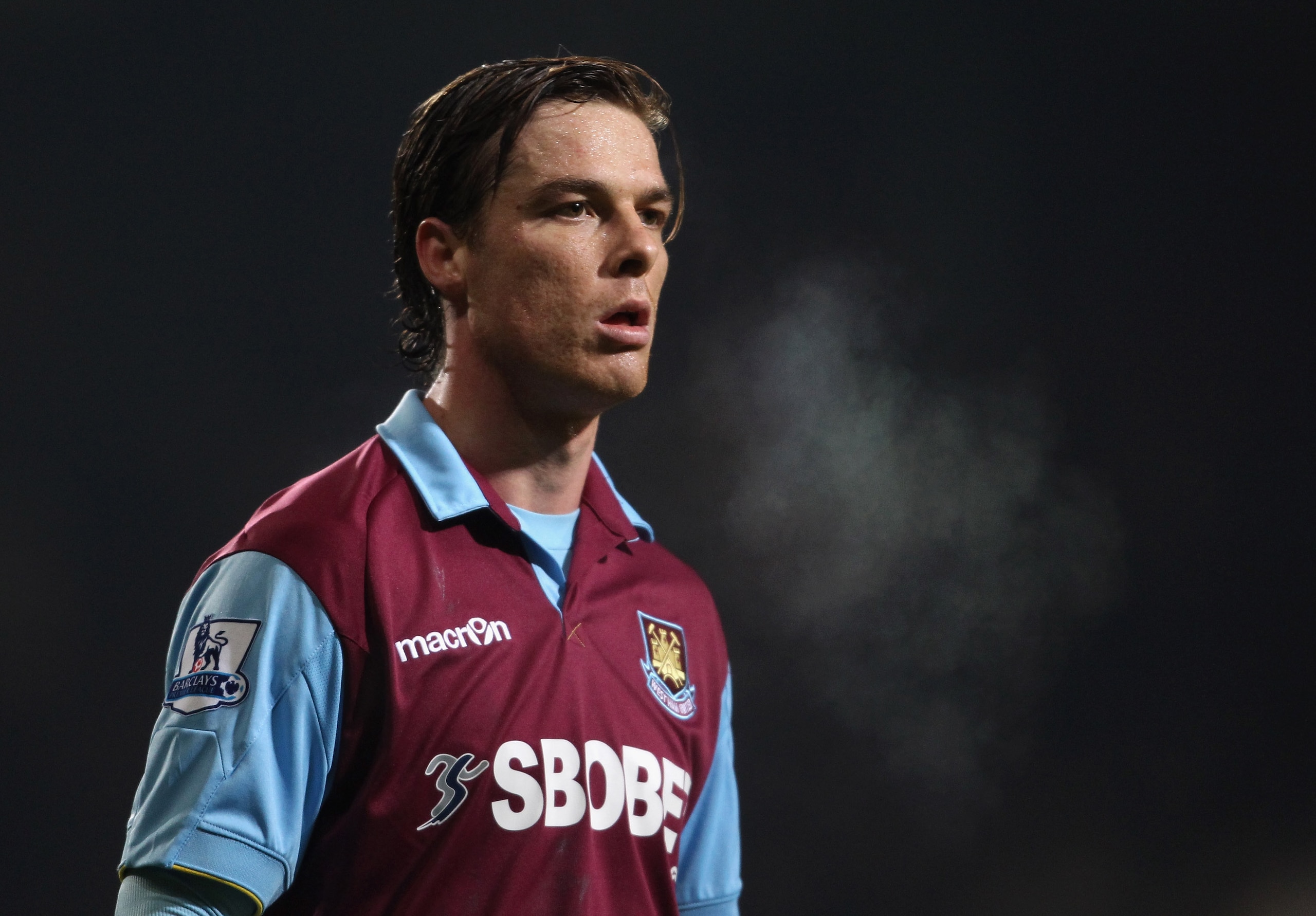 LONDON, ENGLAND - DECEMBER 28: Scott Parker of West Ham United looks on during the Barclays Premier League match between West Ham United and Everton at the Boleyn Ground on December 28, 2010 in London, England. (Photo by Scott Heavey/Getty Images) LONDON, ENGLAND - DECEMBER 28: Scott Parker of West Ham United looks on during the Barclays Premier League match between West Ham United and Everton at the Boleyn Ground on December 28, 2010 in London, England. (Photo by Scott Heavey/Getty Images)