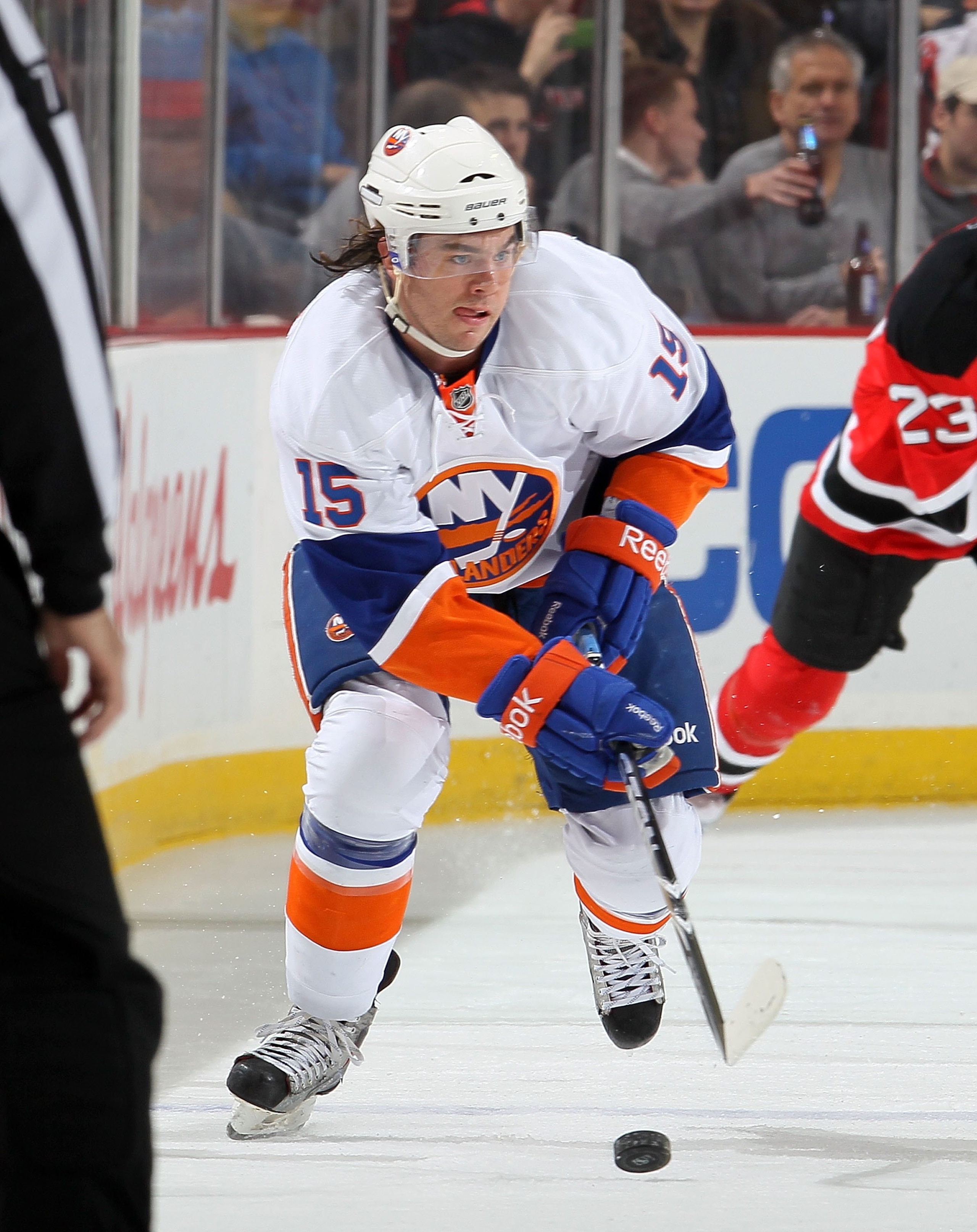 NEWARK, NJ - DECEMBER 23:  PA Parenteau #15 of the New York Islanders skates against the New Jersey Devils at the Prudential Center on December 23, 2010 in Newark, New Jersey. The Isles defeated the Devils 5-1.  (Photo by Jim McIsaac/Getty Images)