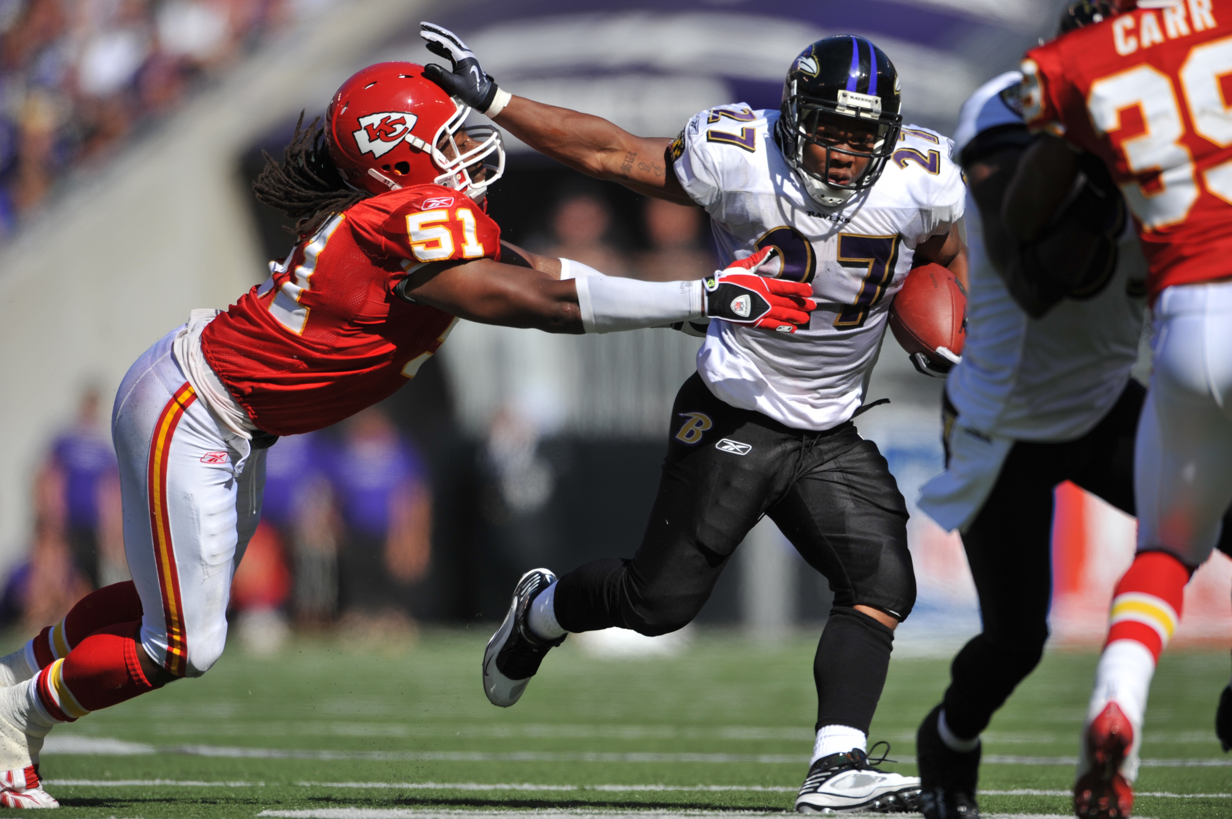 BALTIMORE - SEPTEMBER 13:  Ray Rice #27 of the Baltimore Ravens runs the ball against the Kansas City Chiefs at M&T Bank Stadium on September 13, 2009 in Baltimore, Maryland. The Ravens defeated the Chiefs 38-24. (Photo by Larry French/Getty Images)