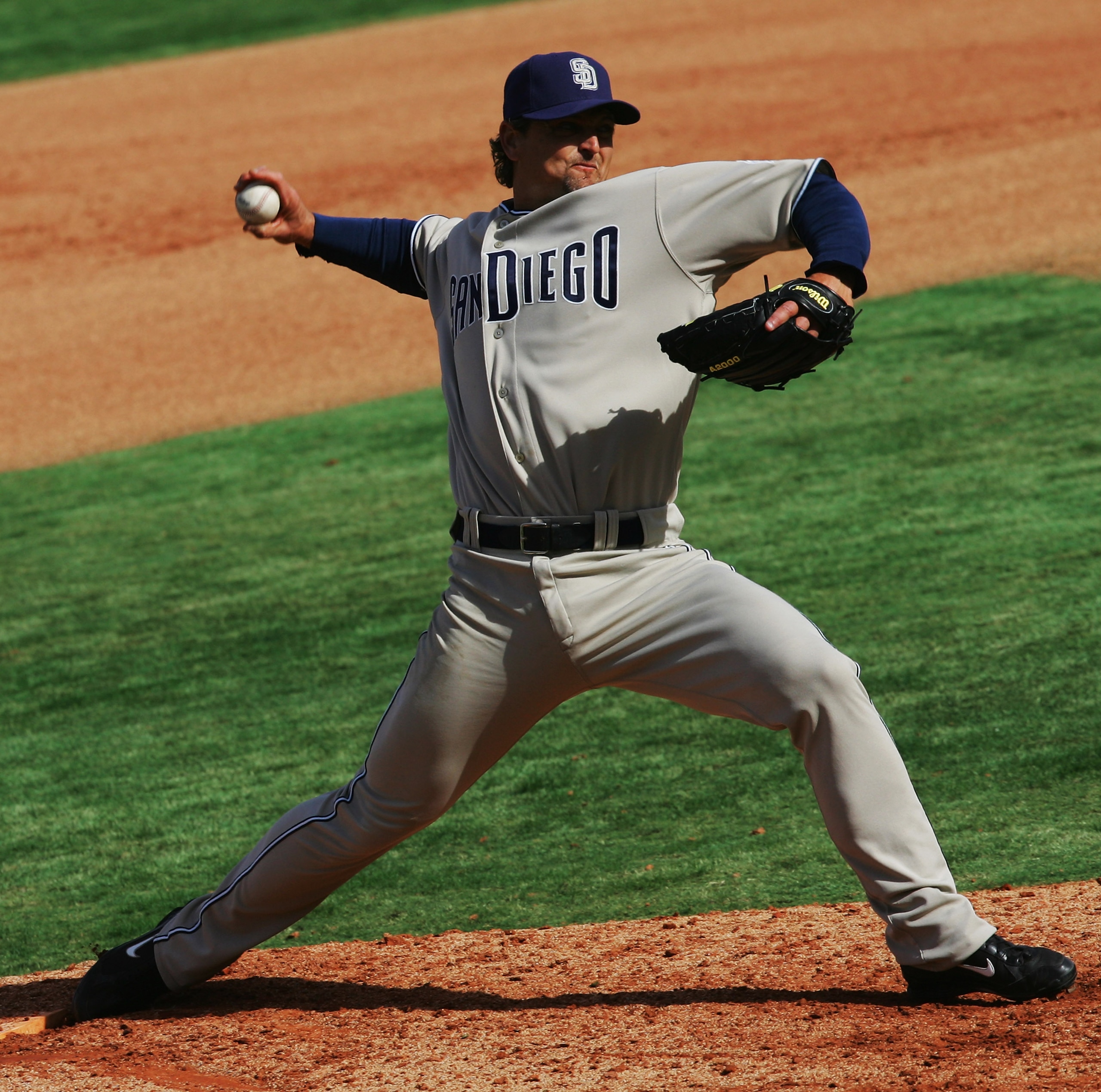 BEIJING - MARCH 15:  Trevor Hoffman #52 of the San Diego Padres pitches against the Los Angeles Dodgers at Beijing's Wukesong Stadium on March 15, 2008 in Beijing, China. The Los Angeles Dodgers will face the San Diego Padres in the first-ever Major Leagu