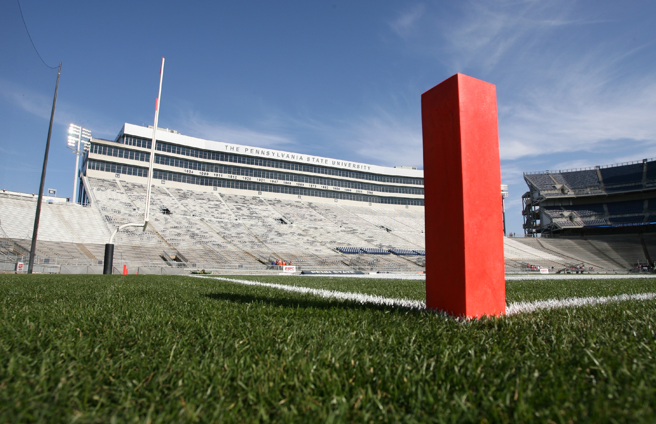 STATE COLLEGE, PA - NOVEMBER 7: A view of the field from the north end zone before a game between the Penn State Nittany Lions and the Ohio State Buckeyes on November 7, 2009 at Beaver Stadium in State College, Pennsylvania. (Photo by Hunter Martin/Getty