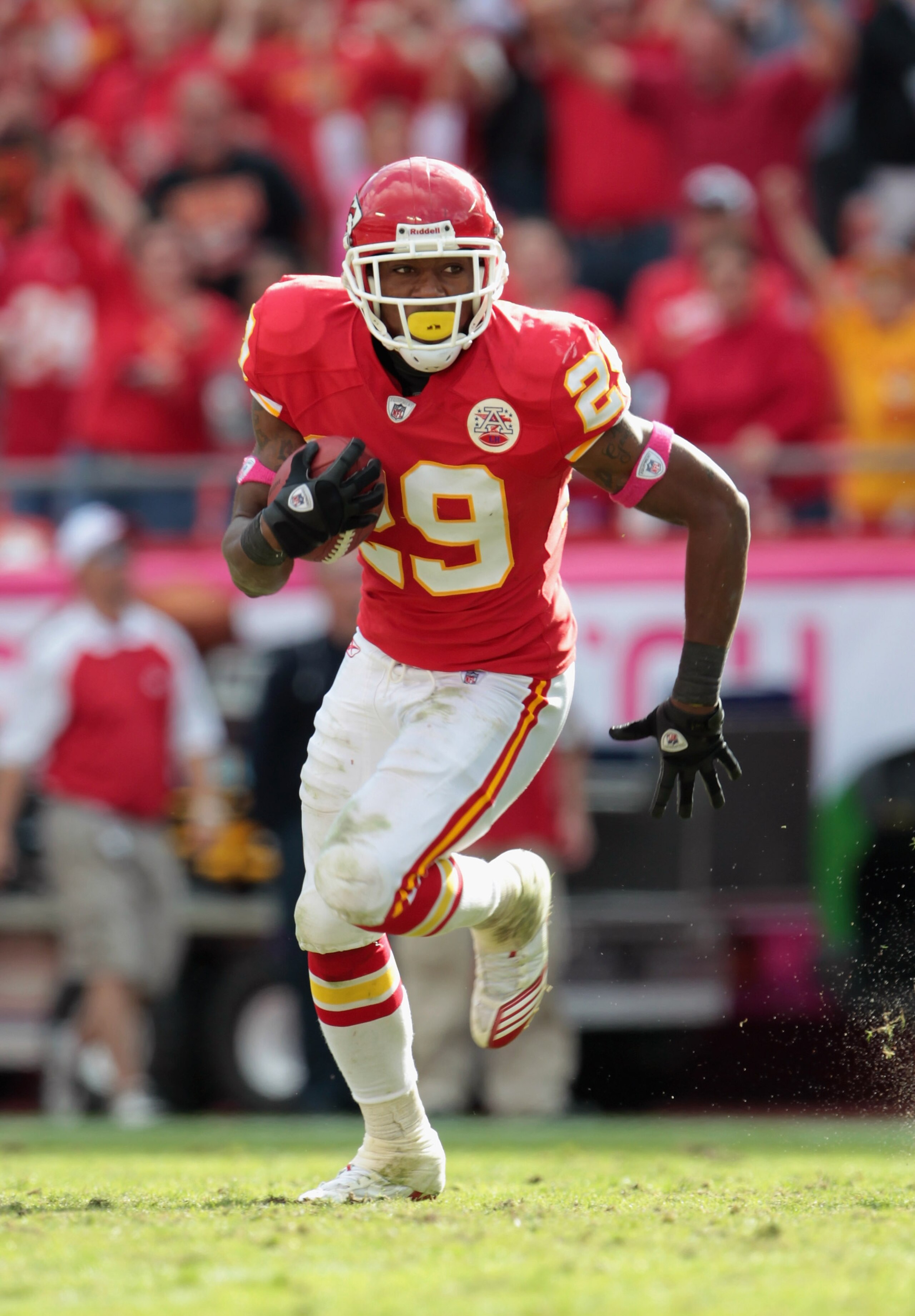 KANSAS CITY, MO - OCTOBER 24:  Safety Eric Berry #29 of the Kansas City Chiefs carries the ball after making an interception during the game against the Jacksonville Jaguars on October 24, 2010 at Arrowhead Stadium in Kansas City, Missouri.  (Photo by Jam
