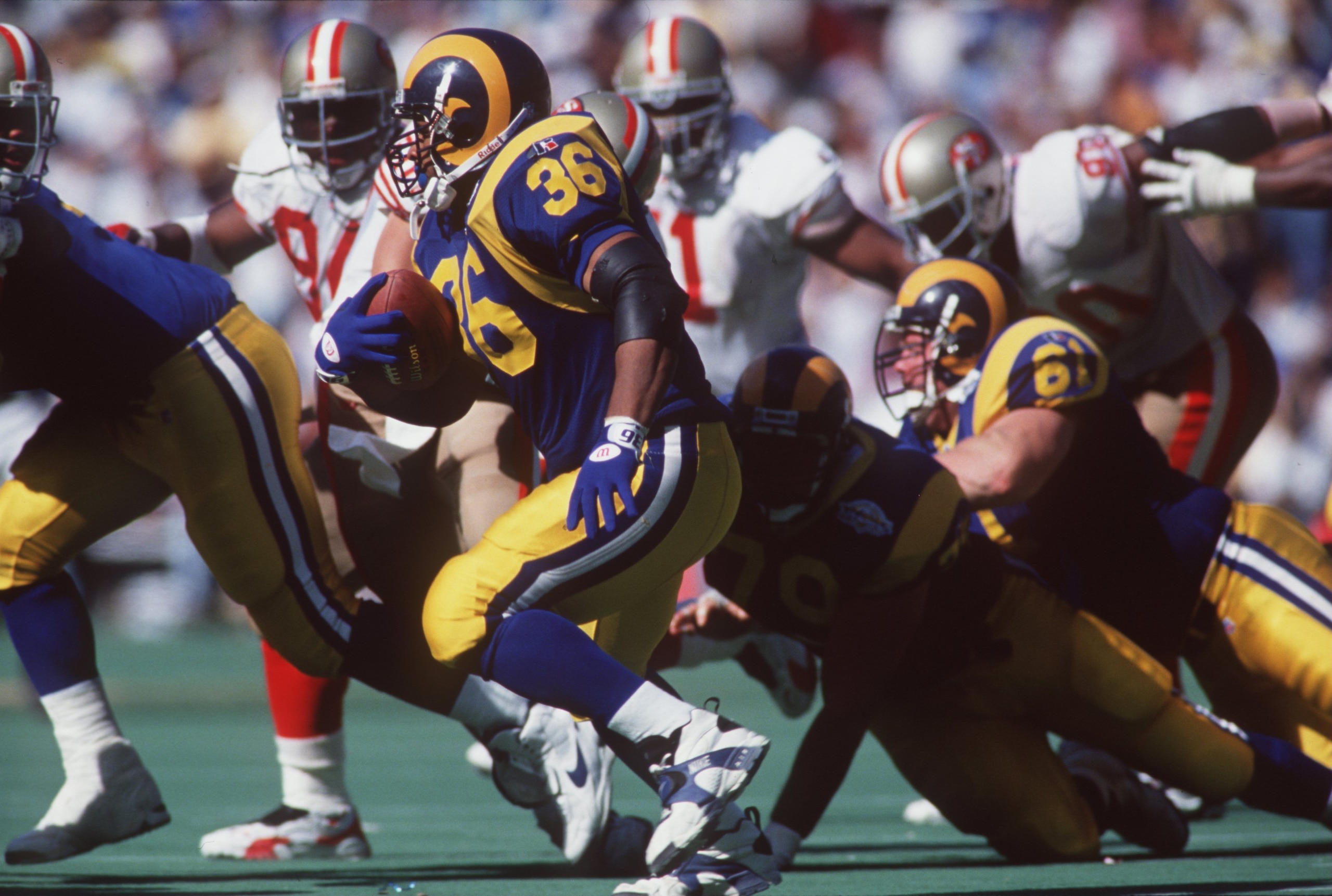 22 Oct 1995: Running back Jerome Bettis of the St. Louis Rams carries the football during the Rams 44-10 loss to the San Francisco 49ers at Busch Stadium in St. Louis, Missouri. Mandatory Credit: Brian Bahr/ALLSPORT 22 Oct 1995: Running back Jerome Bettis of the St. Louis Rams carries the football during the Rams 44-10 loss to the San Francisco 49ers at Busch Stadium in St. Louis, Missouri. Mandatory Credit: Brian Bahr/ALLSPORT