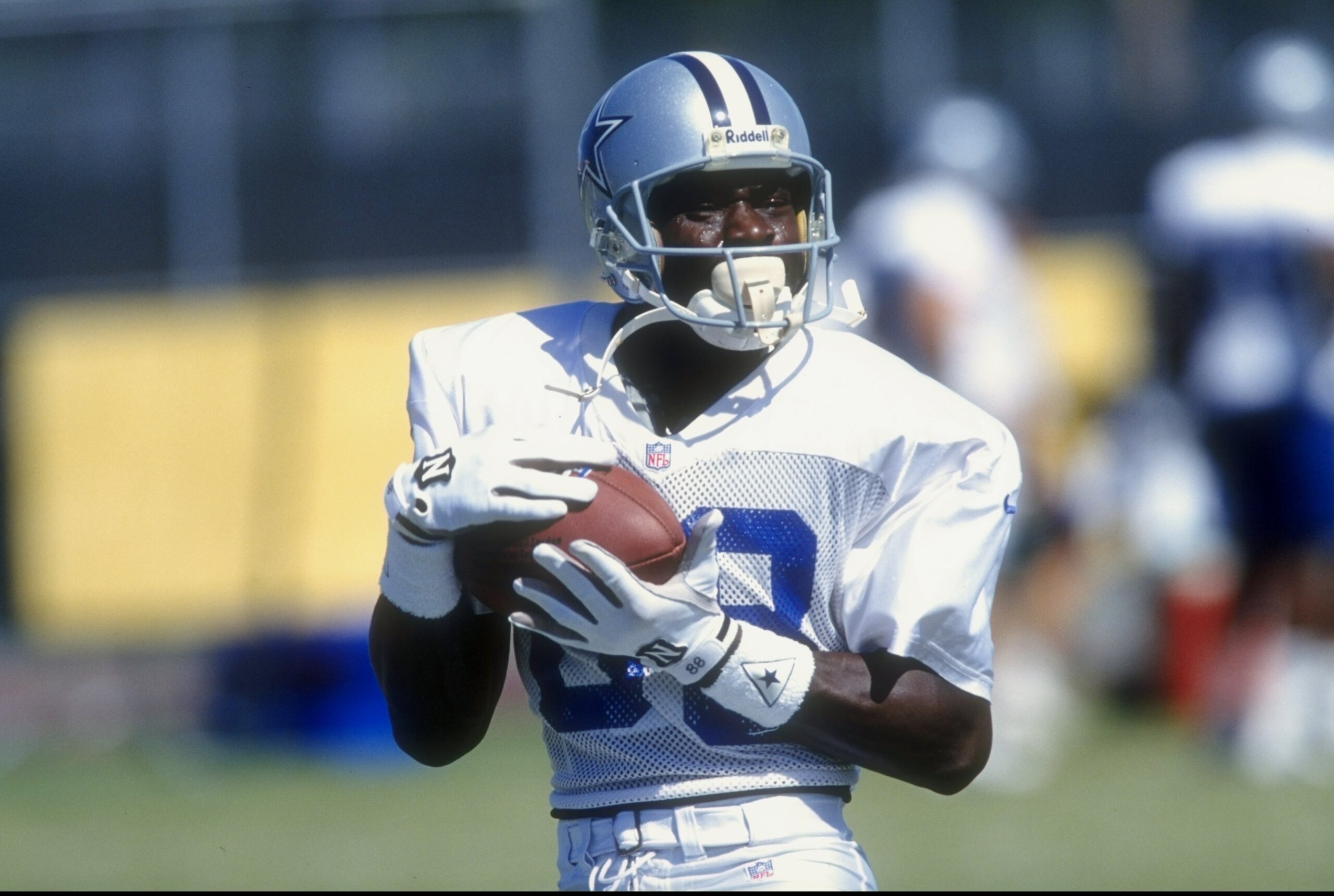 30 Jul 1998: Wide receiver Michael Irvin #88 of the Dallas Cowboys in action during the Cowboys training camp at the Midwestern State University in Wichita Falls, Texas. Mandatory Credit: Stephen Dunn /Allsport 30 Jul 1998: Wide receiver Michael Irvin #88 of the Dallas Cowboys in action during the Cowboys training camp at the Midwestern State University in Wichita Falls, Texas. Mandatory Credit: Stephen Dunn /Allsport