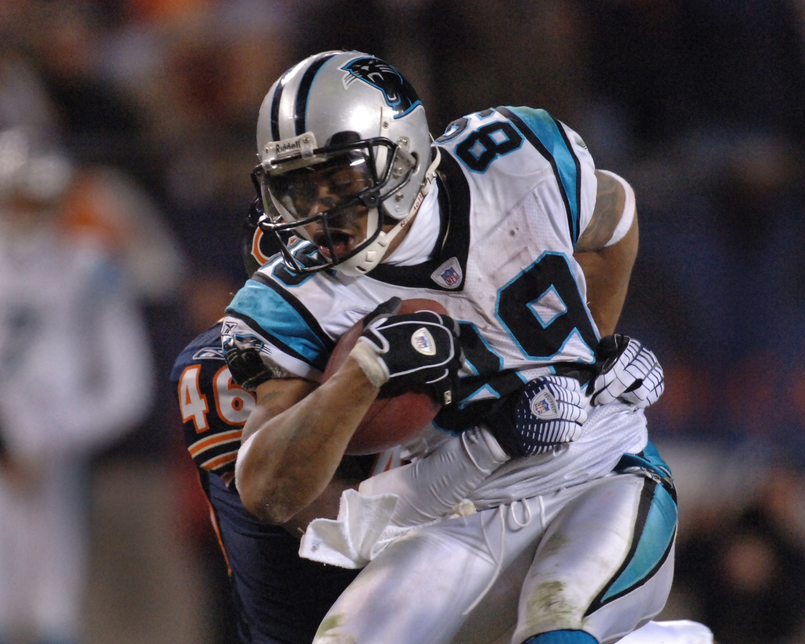 Carolina Panthers wide receiver Steve Smith grabs a pass during an NFC divisional playoff game against the Chicago Bears January 15, 2006 at Soldier Field, Chicago.  The Panthers defeated the Bears 29 - 21.  (Photo by Al Messerschmidt/Getty Images)