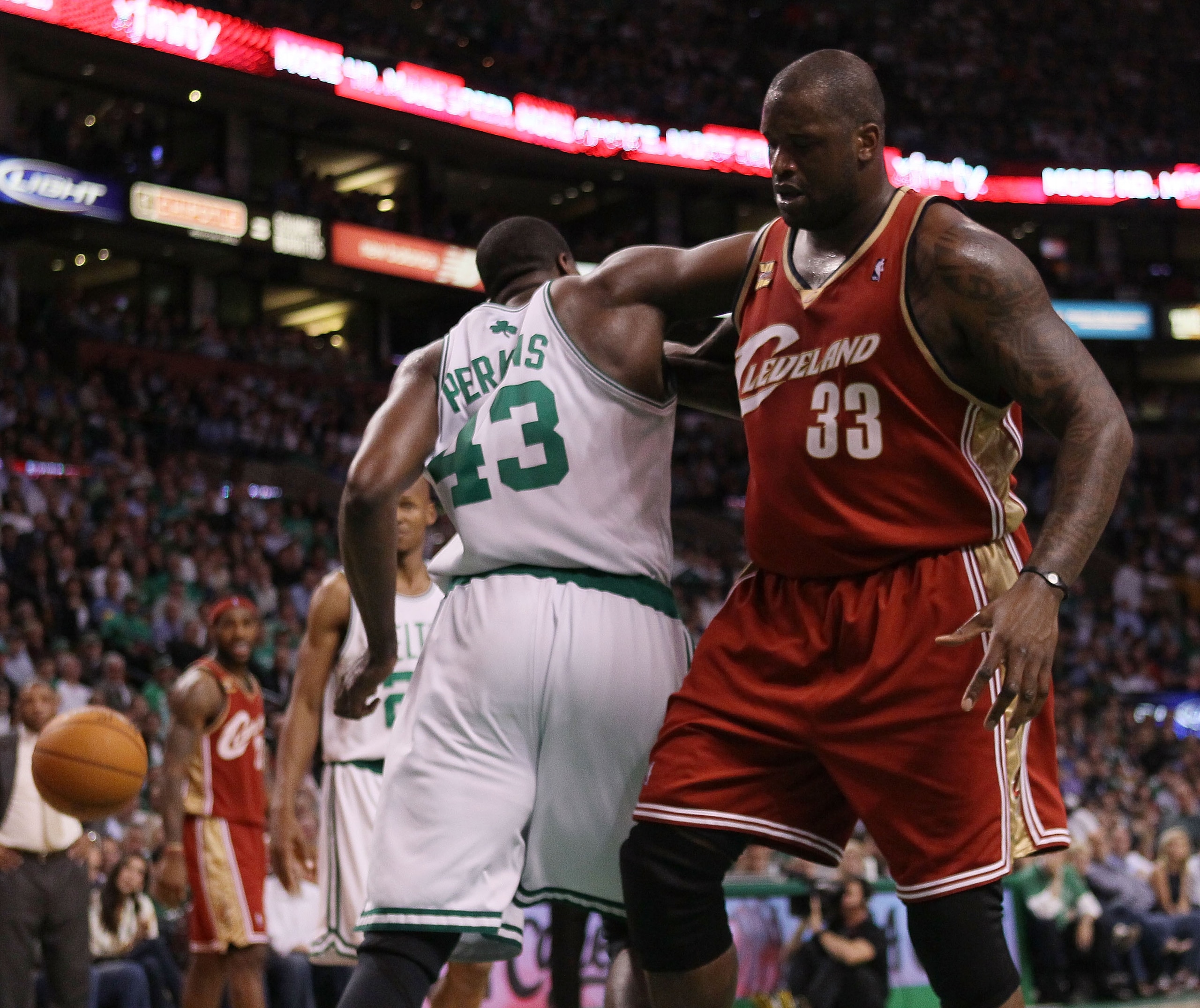 BOSTON - MAY 13:  Kendrick Perkins #43 of the Boston Celtics and Shaquille O'Neal #33 of the Cleveland Cavaliers fight for the ball during Game Six of the Eastern Conference Semifinals of the 2010 NBA playoffs at TD Garden on May 13, 2010 in Boston, Massa