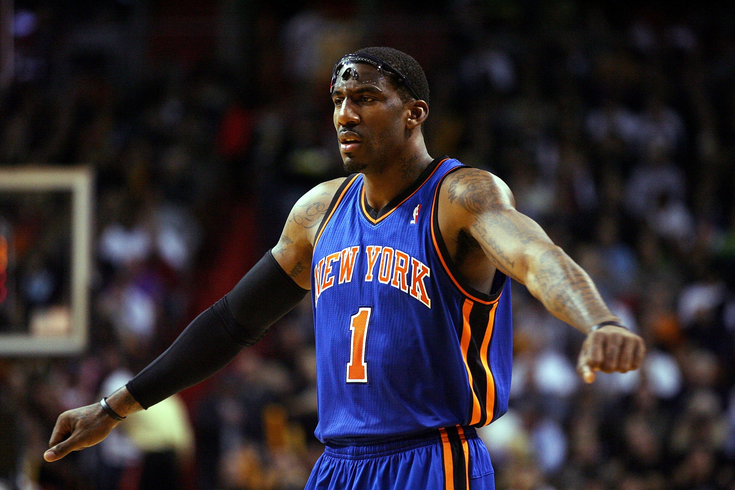 MIAMI - DECEMBER 28: Forward Amar'e Stoudemire #1 of the New York Knicks during a Miami Heat game at American Airlines Arena on December 28, 2010 in Miami, Florida. the Heat defeated the Knicks 106-98. (Photo by Marc Serota/Getty Images) MIAMI - DECEMBER 28: Forward Amar'e Stoudemire #1 of the New York Knicks during a Miami Heat game at American Airlines Arena on December 28, 2010 in Miami, Florida. the Heat defeated the Knicks 106-98. (Photo by Marc Serota/Getty Images)