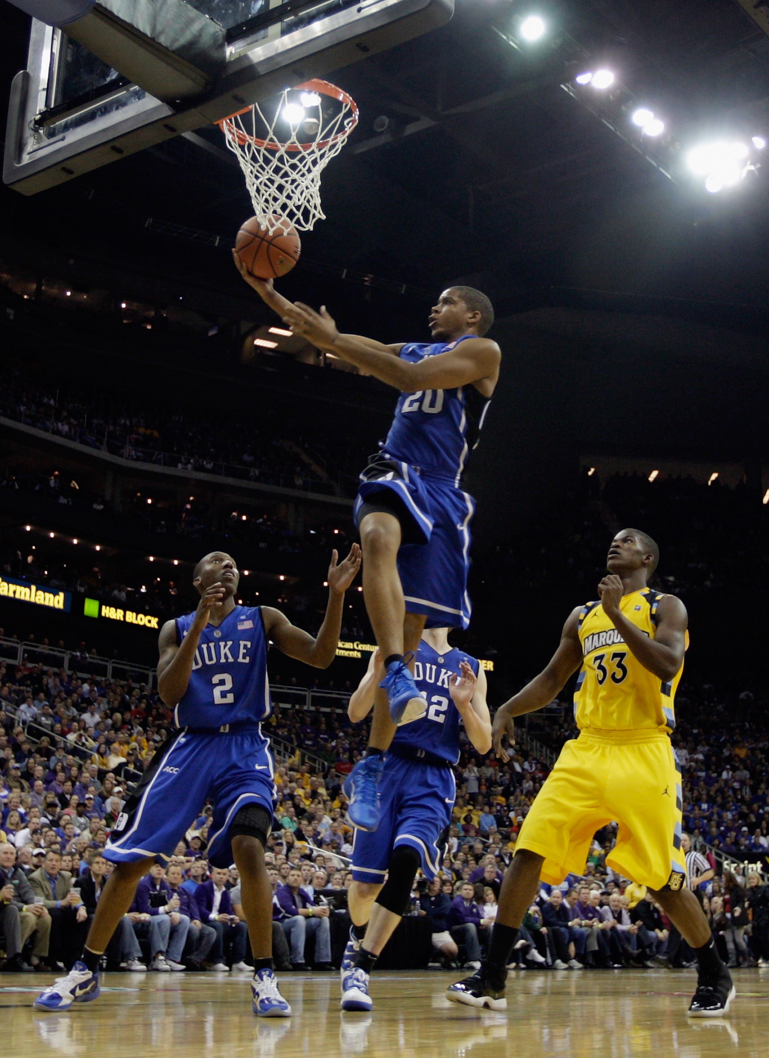 KANSAS CITY, MO - NOVEMBER 22:  Andre Dawkins #20 of the Duke Blue Devils in action during the CBE Classic game against the Marquette Golden Eagles on November 22, 2010 at the Sprint Center in Kansas City, Missouri.  (Photo by Jamie Squire/Getty Images)