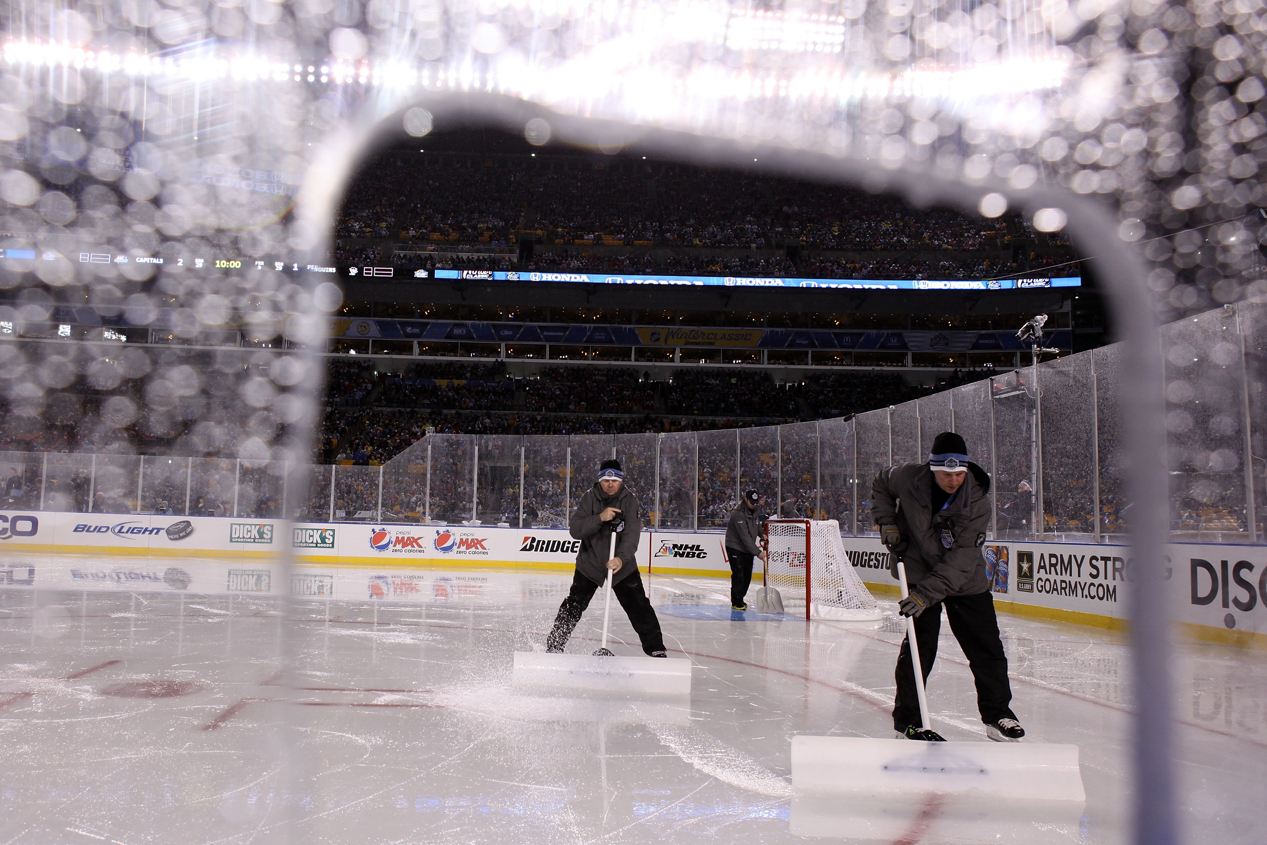 NHL Winter Classic 2011: Top 10 Moments From the Capitals-Penguins