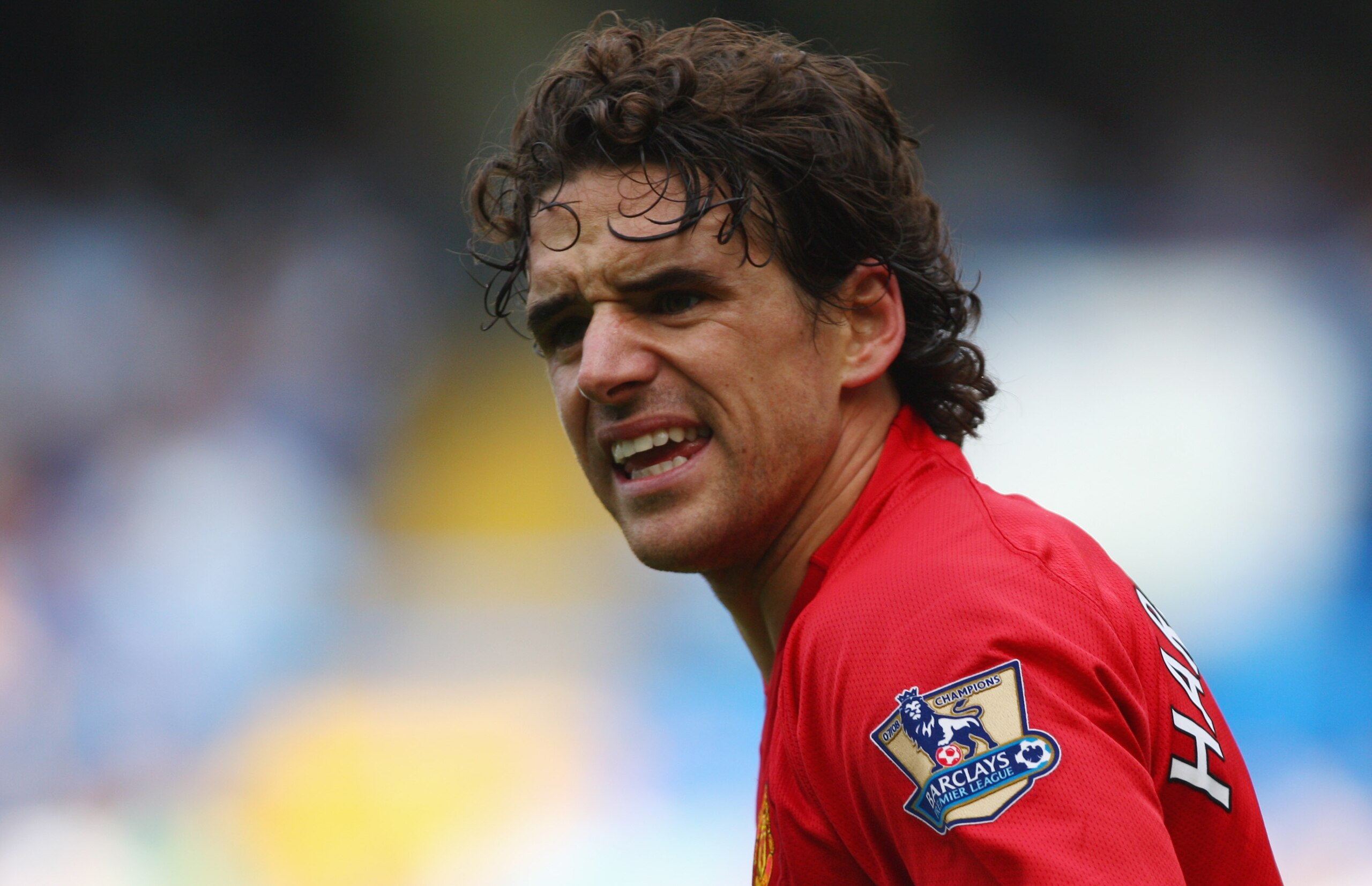 LONDON - SEPTEMBER 21: Owen Hargreaves of Manchester United looks on during the Barclays Premier League match between Chelsea and Manchester United at Stamford Bridge on September 21, 2008 in London, England. (Photo by Mike Hewitt/Getty Images) LONDON - SEPTEMBER 21: Owen Hargreaves of Manchester United looks on during the Barclays Premier League match between Chelsea and Manchester United at Stamford Bridge on September 21, 2008 in London, England. (Photo by Mike Hewitt/Getty Images)