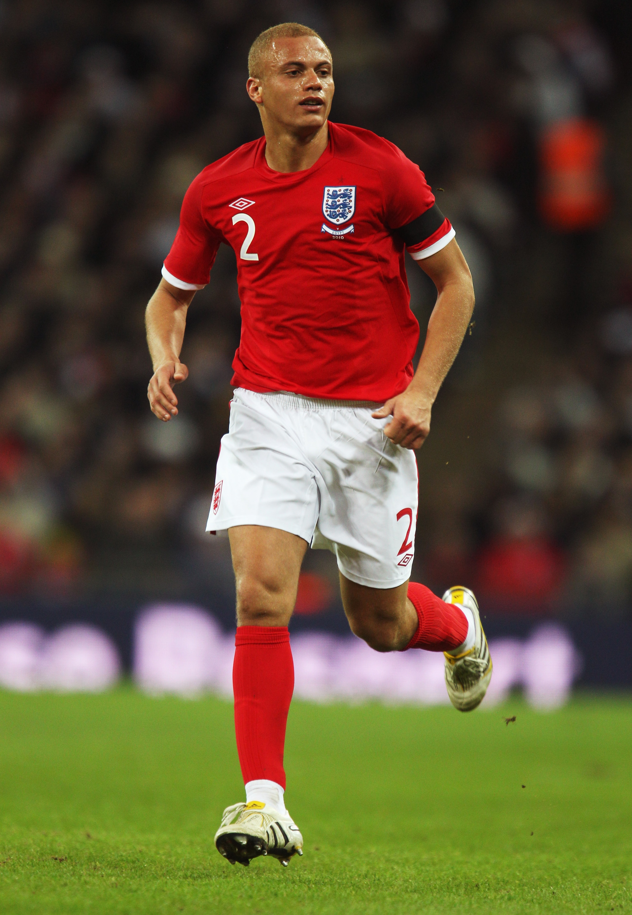 LONDON, ENGLAND - MARCH 03: Wes Brown of England in action during the International Friendly match between England and Egypt at Wembley Stadium on March 3, 2010 in London, England. (Photo by Mark Thompson/Getty Images) LONDON, ENGLAND - MARCH 03: Wes Brown of England in action during the International Friendly match between England and Egypt at Wembley Stadium on March 3, 2010 in London, England. (Photo by Mark Thompson/Getty Images)