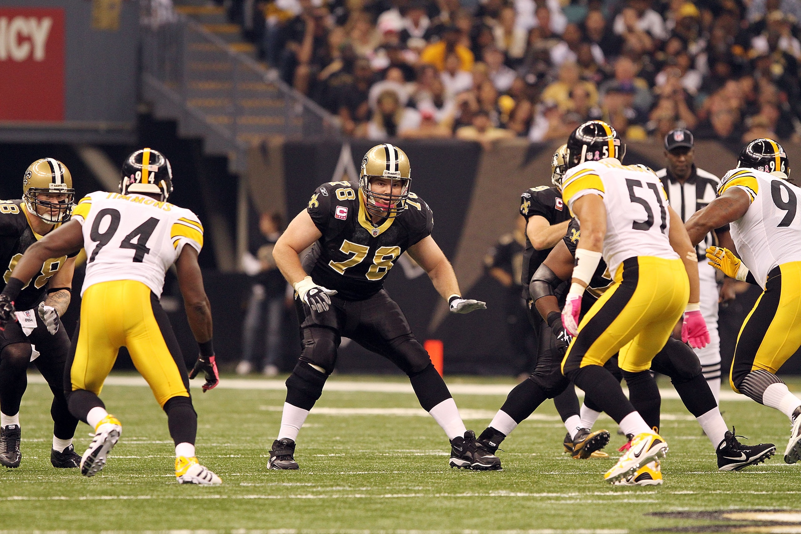 NEW ORLEANS, LA - OCTOBER 31: Jon Stinchcomb #78 of the New Orleans Saints in action during the game against the Pittsburgh Steelers at the Louisiana Superdome on October 31, 2010 in New Orleans, Louisiana. (Photo by Matthew Sharpe/Getty Images) NEW ORLEANS, LA - OCTOBER 31: Jon Stinchcomb #78 of the New Orleans Saints in action during the game against the Pittsburgh Steelers at the Louisiana Superdome on October 31, 2010 in New Orleans, Louisiana. (Photo by Matthew Sharpe/Getty Images)