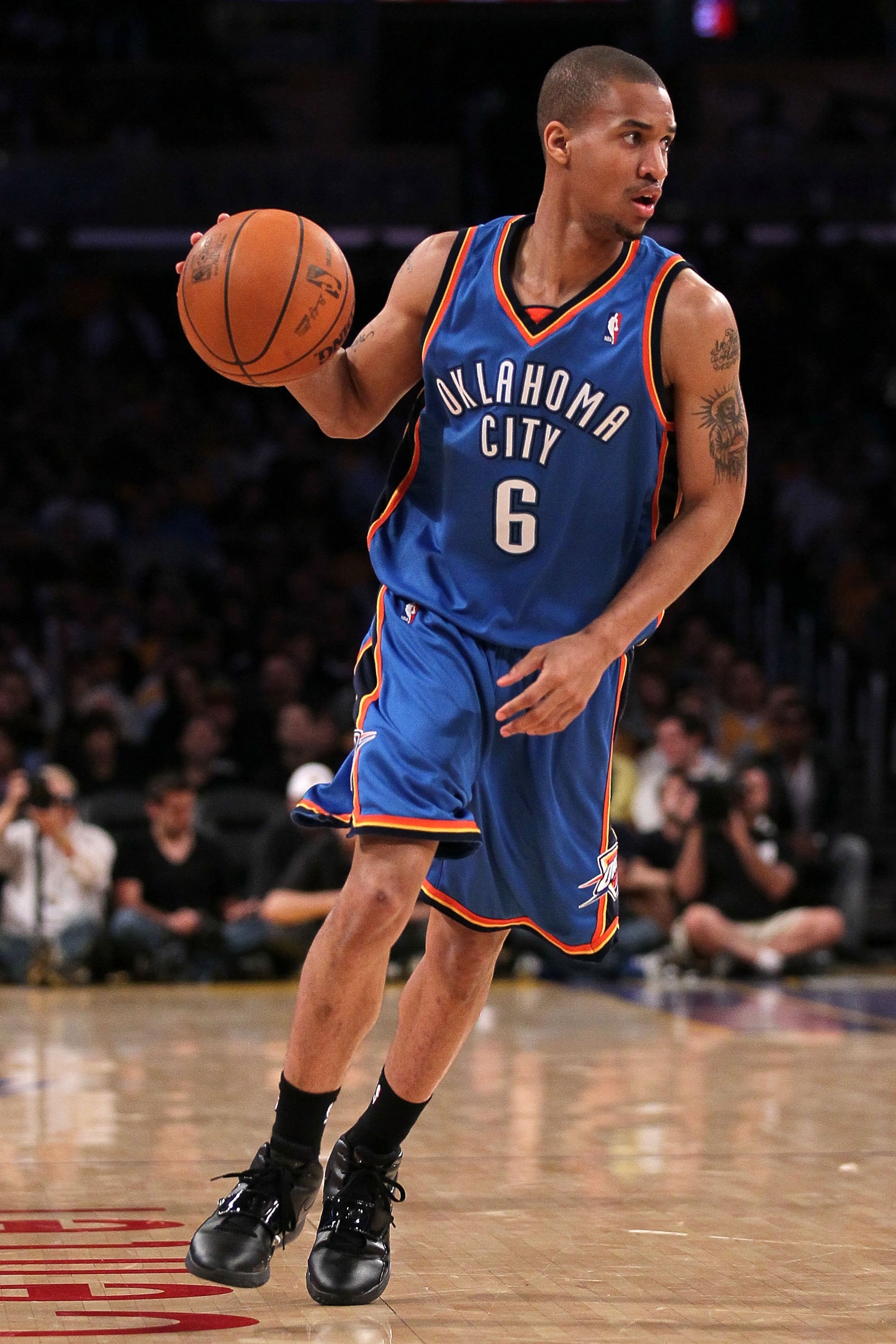LOS ANGELES, CA - APRIL 27: Eric Maynor #6 of the Oklahoma City Thunder moves the ball while taking on the Los Angeles Lakers during Game Five of the Western Conference Quarterfinals of the 2010 NBA Playoffs at Staples Center on April 27, 2010 in Los Ang LOS ANGELES, CA - APRIL 27: Eric Maynor #6 of the Oklahoma City Thunder moves the ball while taking on the Los Angeles Lakers during Game Five of the Western Conference Quarterfinals of the 2010 NBA Playoffs at Staples Center on April 27, 2010 in Los Ang