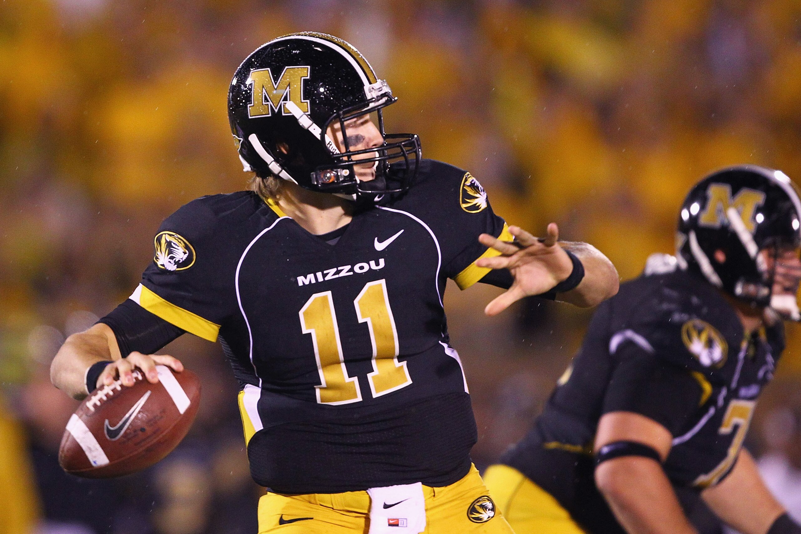COLUMBIA, MISSOURI - OCTOBER 23: Blaine Gabbert #11 of the Missouri Tigers passes against the Oklahoma Sooners at Faurot Field/Memorial Stadium on October 23, 2010 in Columbia, Missouri. The Tigers beat the Sooners 36-27. (Photo by Dilip Vishwanat/Getty COLUMBIA, MISSOURI - OCTOBER 23: Blaine Gabbert #11 of the Missouri Tigers passes against the Oklahoma Sooners at Faurot Field/Memorial Stadium on October 23, 2010 in Columbia, Missouri. The Tigers beat the Sooners 36-27. (Photo by Dilip Vishwanat/Getty