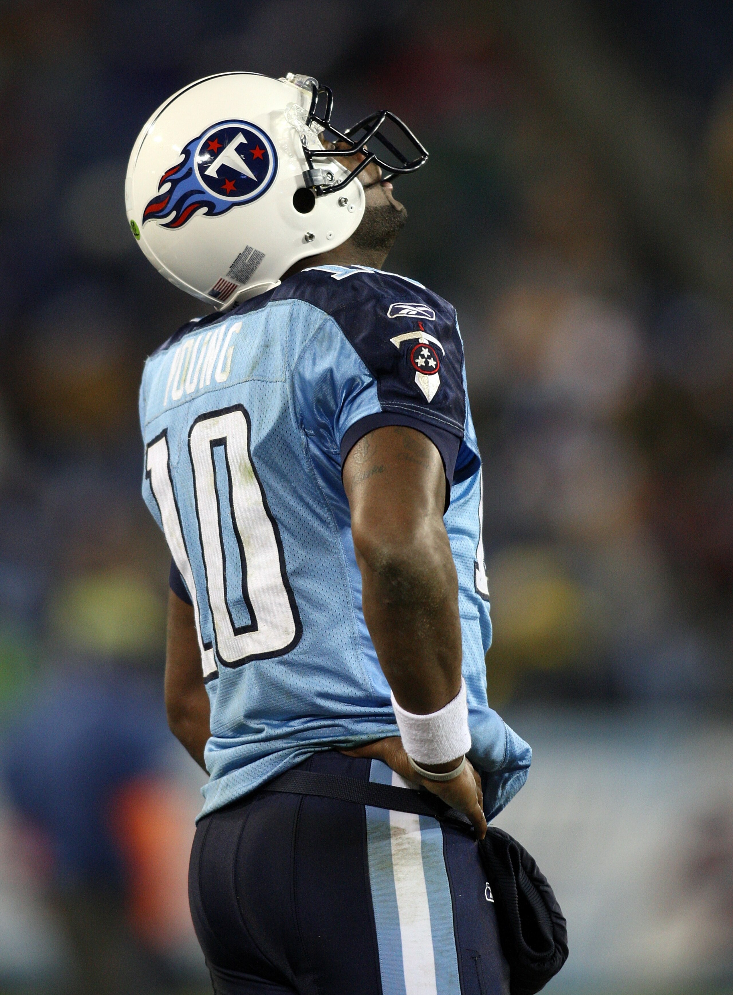 NASHVILLE, TN - DECEMBER 25: Vince Young #10 of the Tennessee Titans reacts on the sidelines after the loss to the San Diego Chargers on December 25, 2009 at LP Field in Nashville, Tennessee. (Photo by Rex Brown/Getty Images)