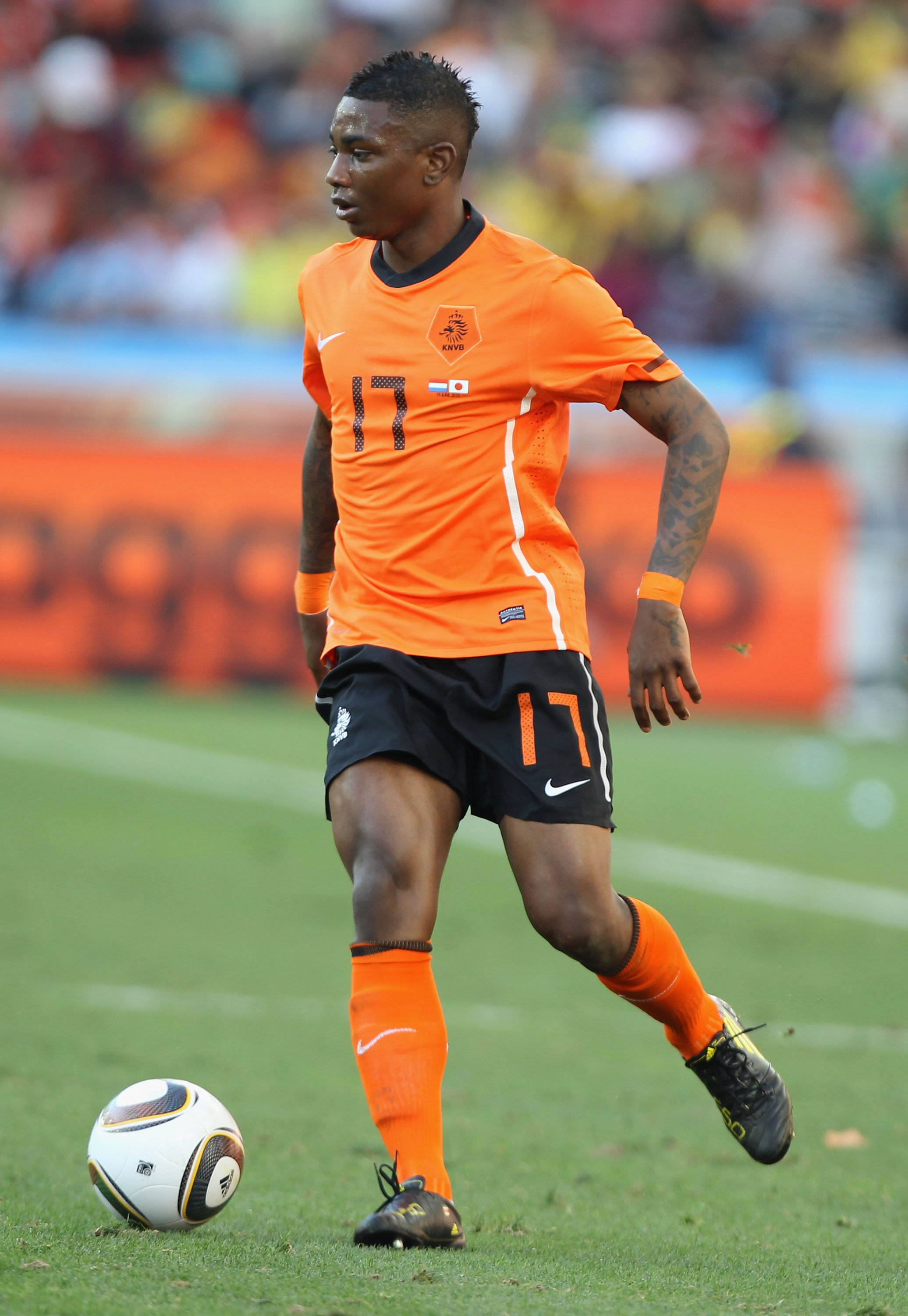 DURBAN, SOUTH AFRICA - JUNE 19: Eljero Elia of the Netherlands in action during the 2010 FIFA World Cup South Africa Group E match between Netherlands and Japan at Durban Stadium on June 19, 2010 in Durban, South Africa.  (Photo by Ian Walton/Getty Images