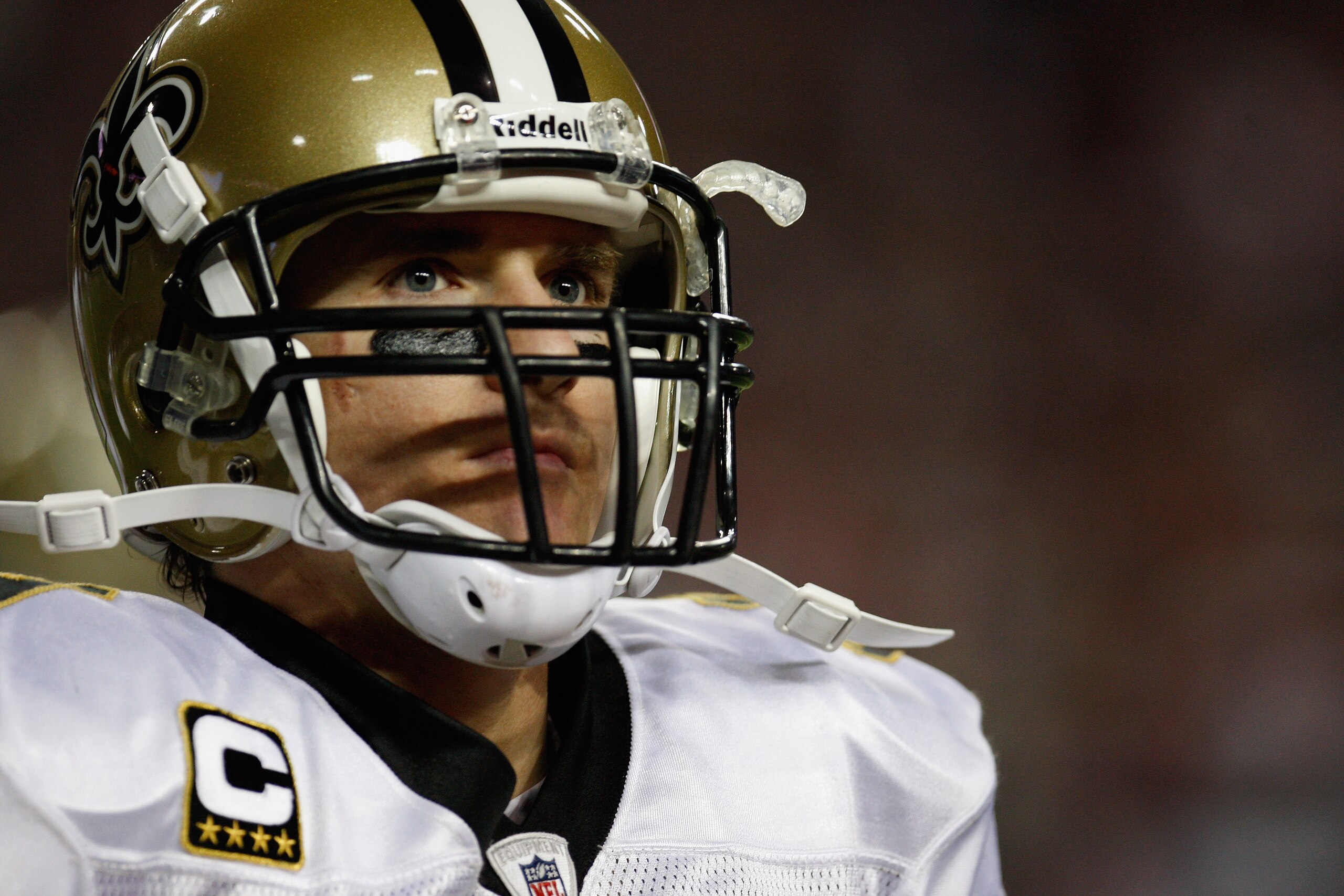 ATLANTA, GA - DECEMBER 27: Quarterback Drew Brees #9 of the New Orleans Saints walks off the field in the second half during the game against the Atlanta Falcons at the Georgia Dome on December 27, 2010 in Atlanta, Georgia. (Photo by Scott Halleran/Gett ATLANTA, GA - DECEMBER 27: Quarterback Drew Brees #9 of the New Orleans Saints walks off the field in the second half during the game against the Atlanta Falcons at the Georgia Dome on December 27, 2010 in Atlanta, Georgia. (Photo by Scott Halleran/Gett