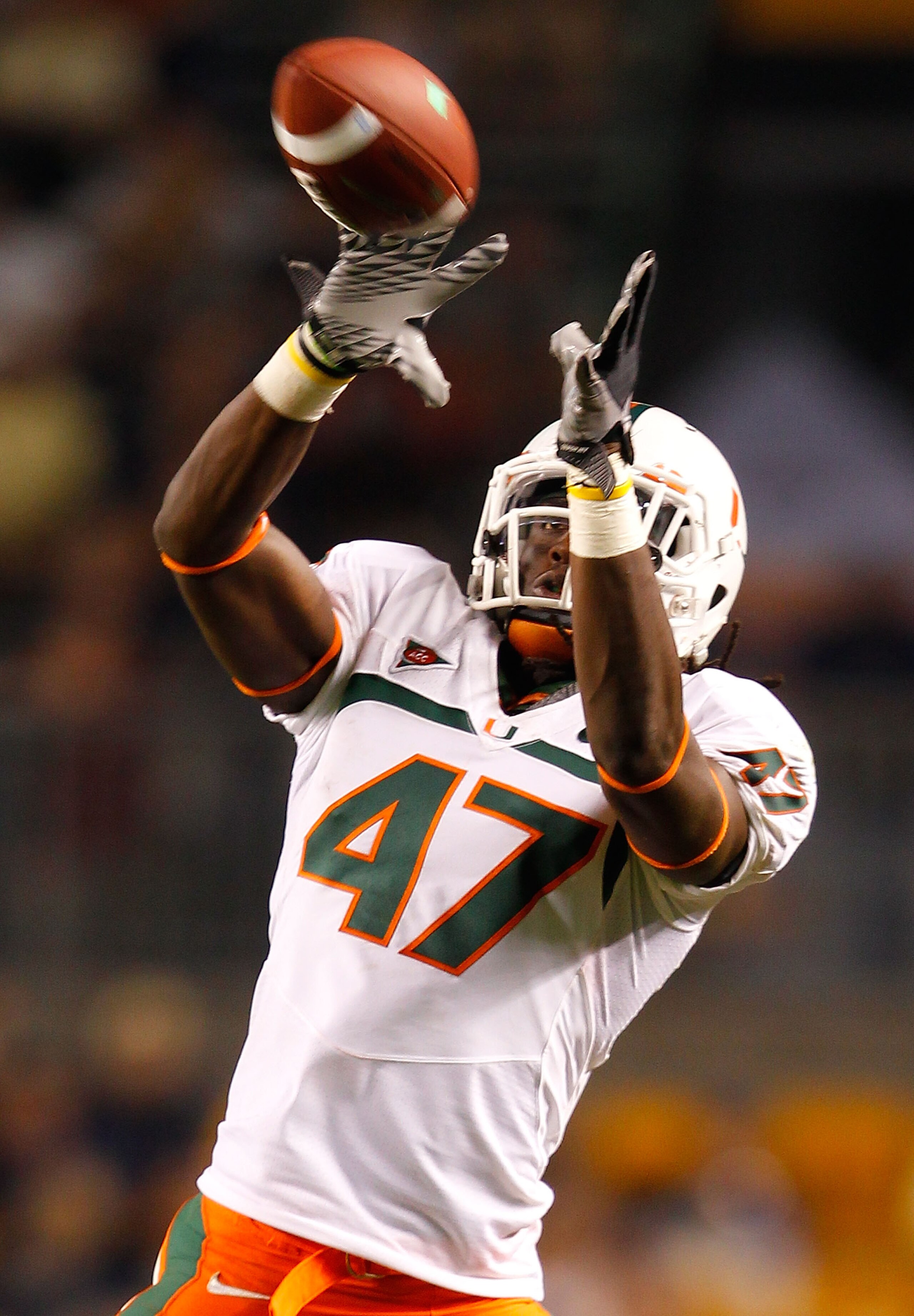 PITTSBURGH - SEPTEMBER 23:  LaRon Byrd #47 of the Miami Hurricanes catches a pass against the Pittsburgh Panthers on September 23, 2010 at Heinz Field in Pittsburgh, Pennsylvania.  (Photo by Jared Wickerham/Getty Images)