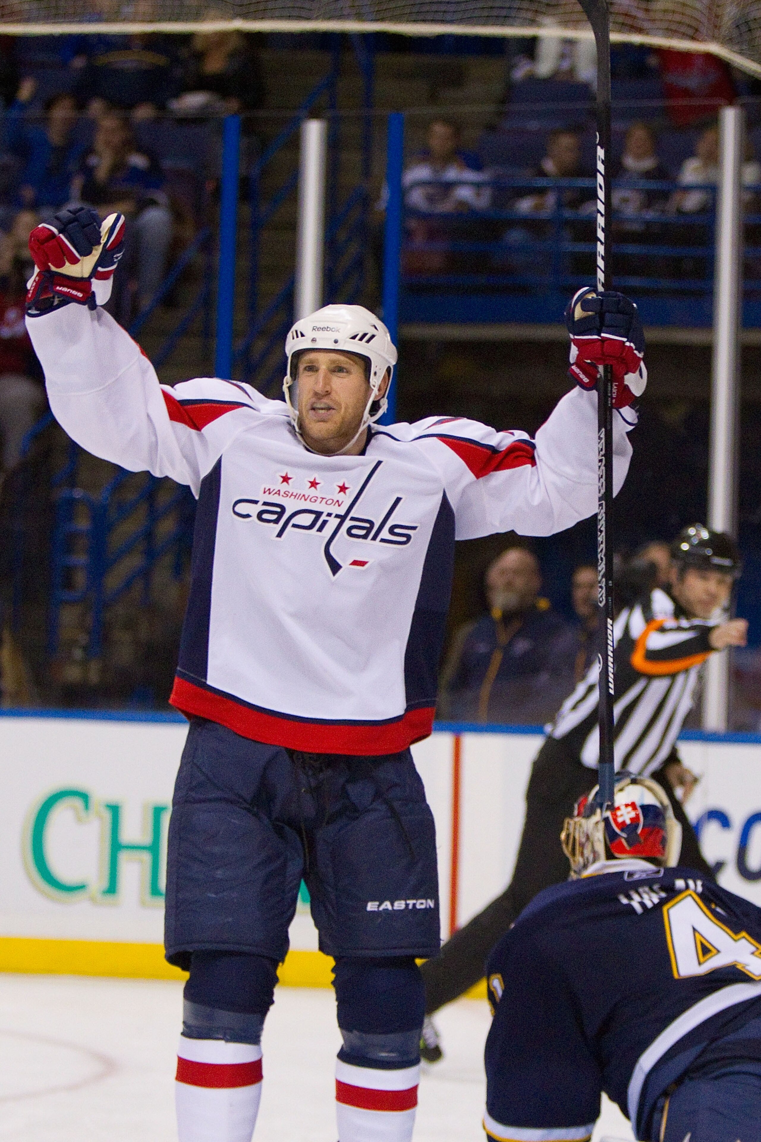 ST. LOUIS, MO - DECEMBER 01: Brooks Laich #21 of the Washington Capitals celebrates his goal against the St. Louis Blues at the Scottrade Center on December 1, 2010 in St. Louis, Missouri.  (Photo by Dilip Vishwanat/Getty Images)