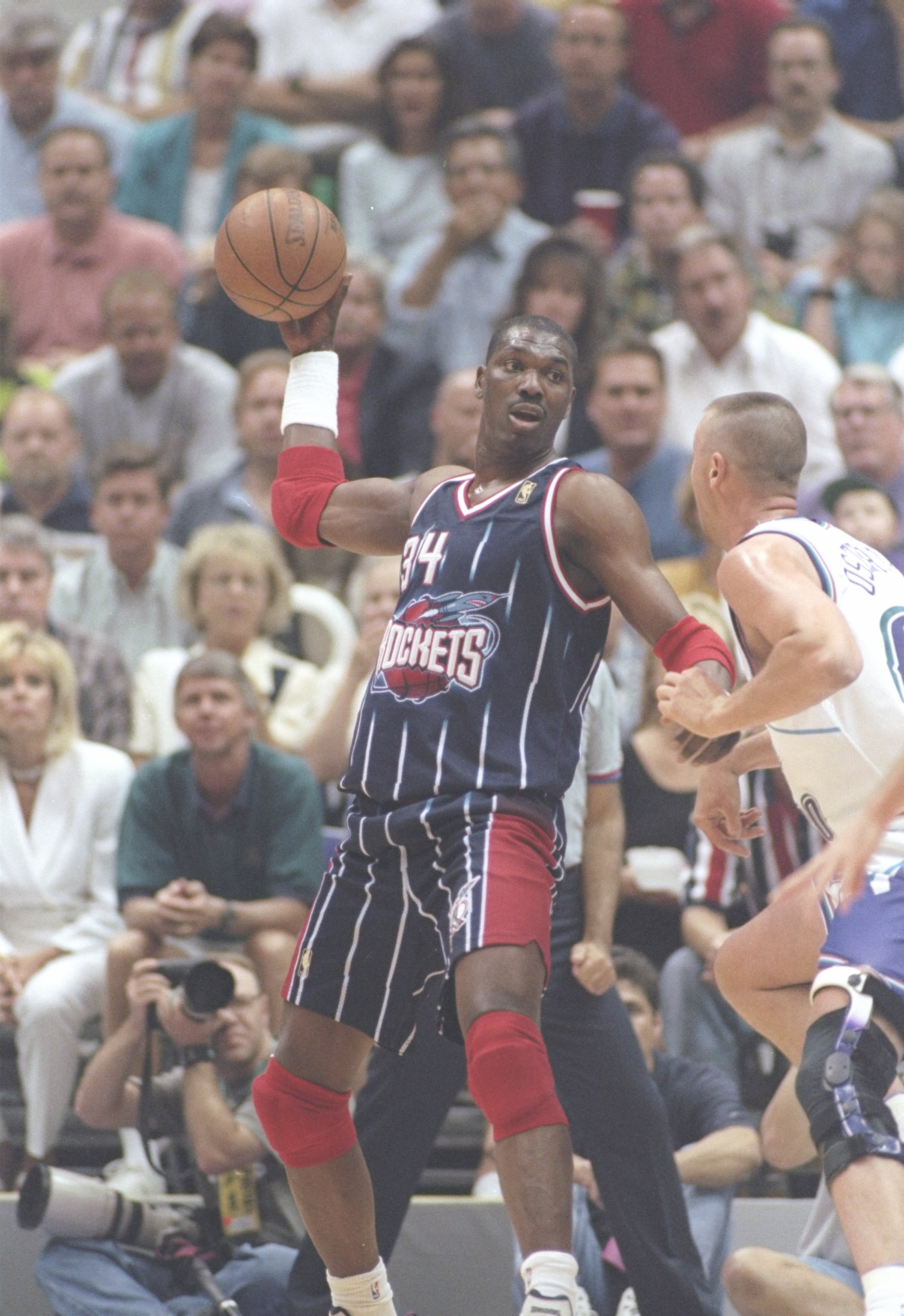 Shaquille O'Neal blasts Bill Walton: I Always Had a Problem with him