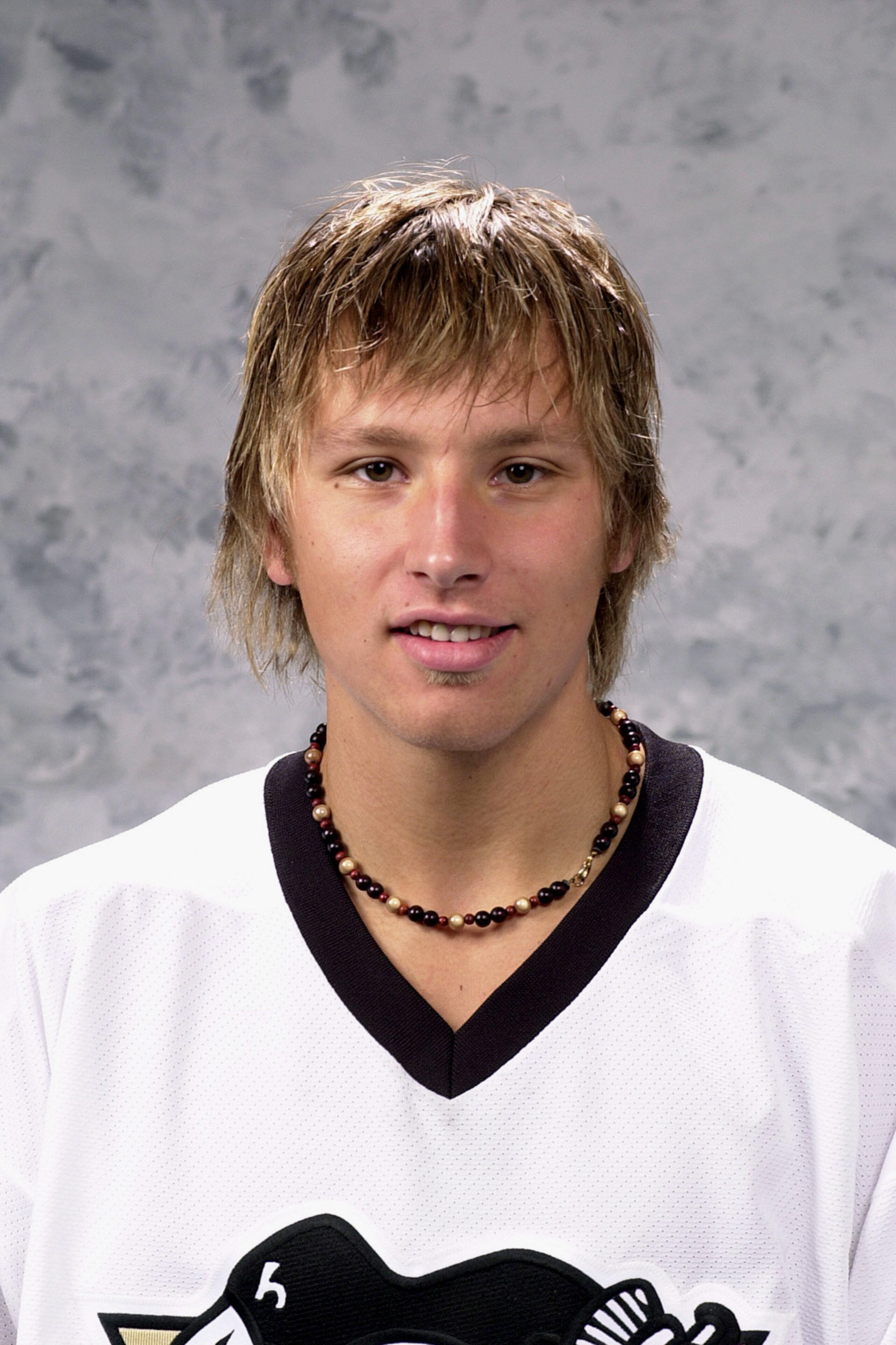 PITTSBURGH, PA - SEPTEMBER 1:  Shane Endicott of the Pittsburgh Penguins poses for a portrait at the Mellon Arena on September 1, 2002 in Pittsburgh, Pennsylvannia. (Photo by Getty Images/NHLI)