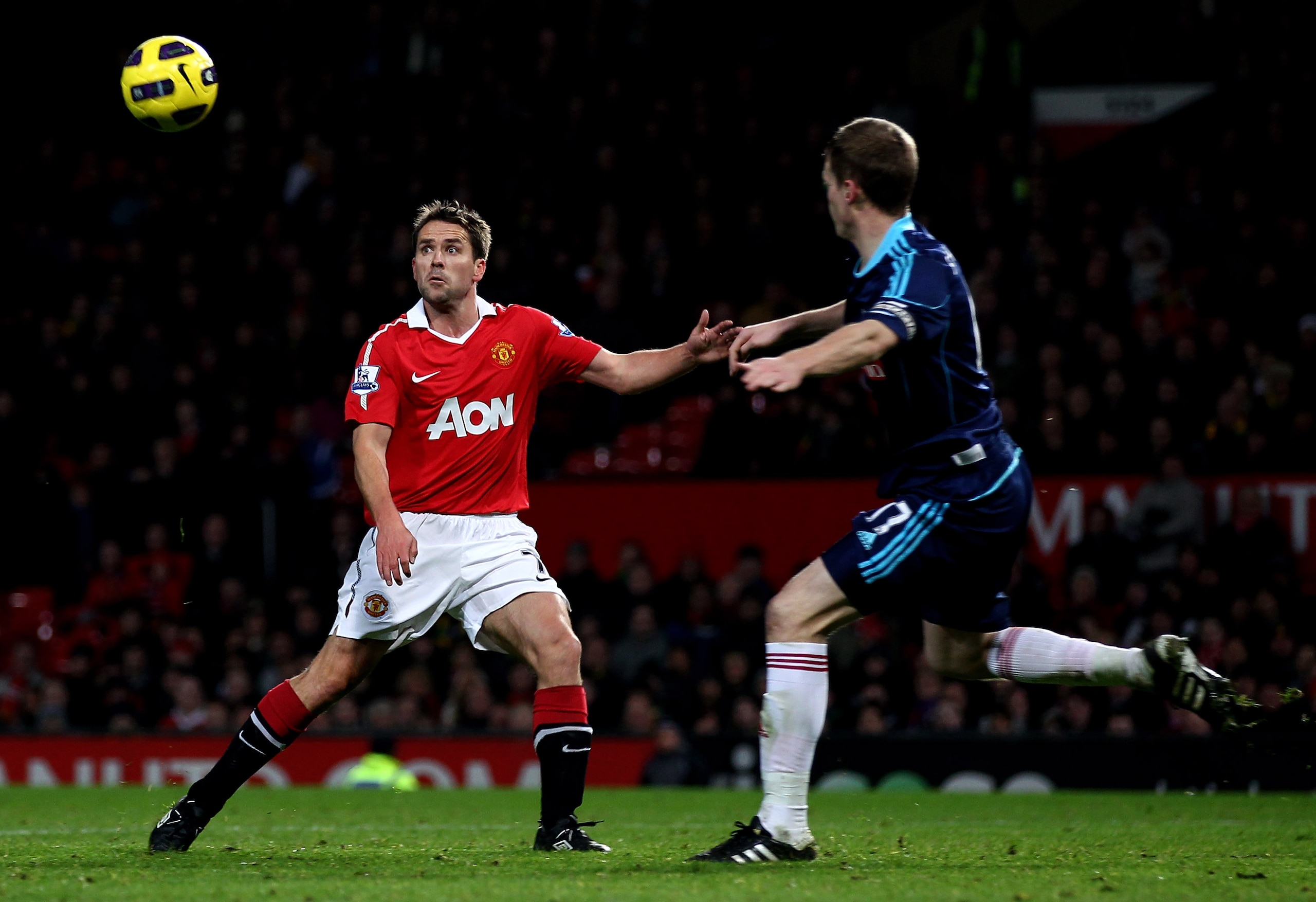 MANCHESTER, ENGLAND - JANUARY 04: Michael Owen of Manchester United competes with Ryan Shawcross of Stoke City during the Barclays Premier League match between Manchester United and Stoke City at Old Trafford on January 4, 2011 in Manchester, England. (P MANCHESTER, ENGLAND - JANUARY 04: Michael Owen of Manchester United competes with Ryan Shawcross of Stoke City during the Barclays Premier League match between Manchester United and Stoke City at Old Trafford on January 4, 2011 in Manchester, England. (P
