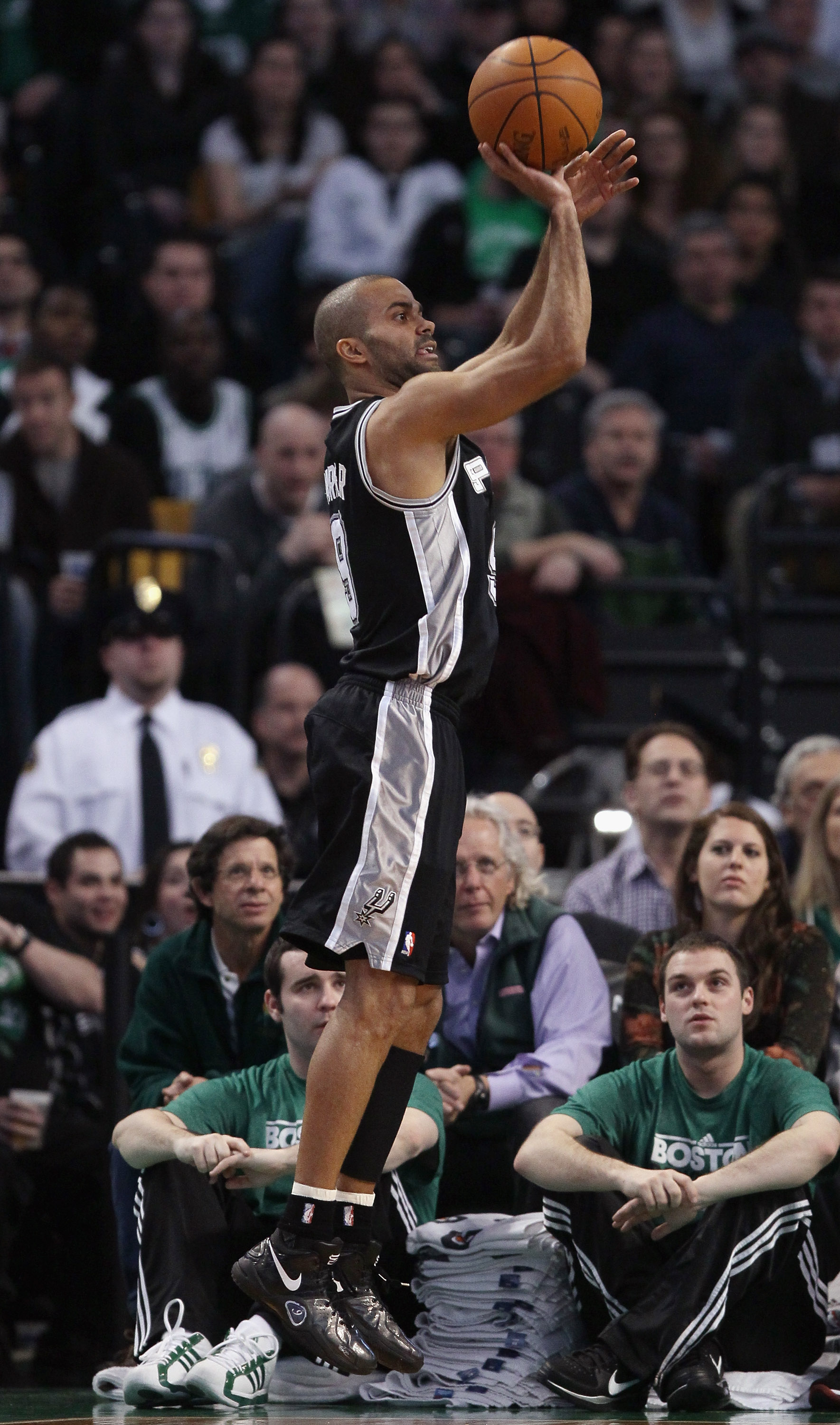 BOSTON, MA - JANUARY 05:  Tony Parker #9 of the San Antonio Spurs takes a shot in the first half against the Boston Celtics on January 5, 2011 at the TD Garden in Boston, Massachusetts. NOTE TO USER: User expressly acknowledges and agrees that, by downloa