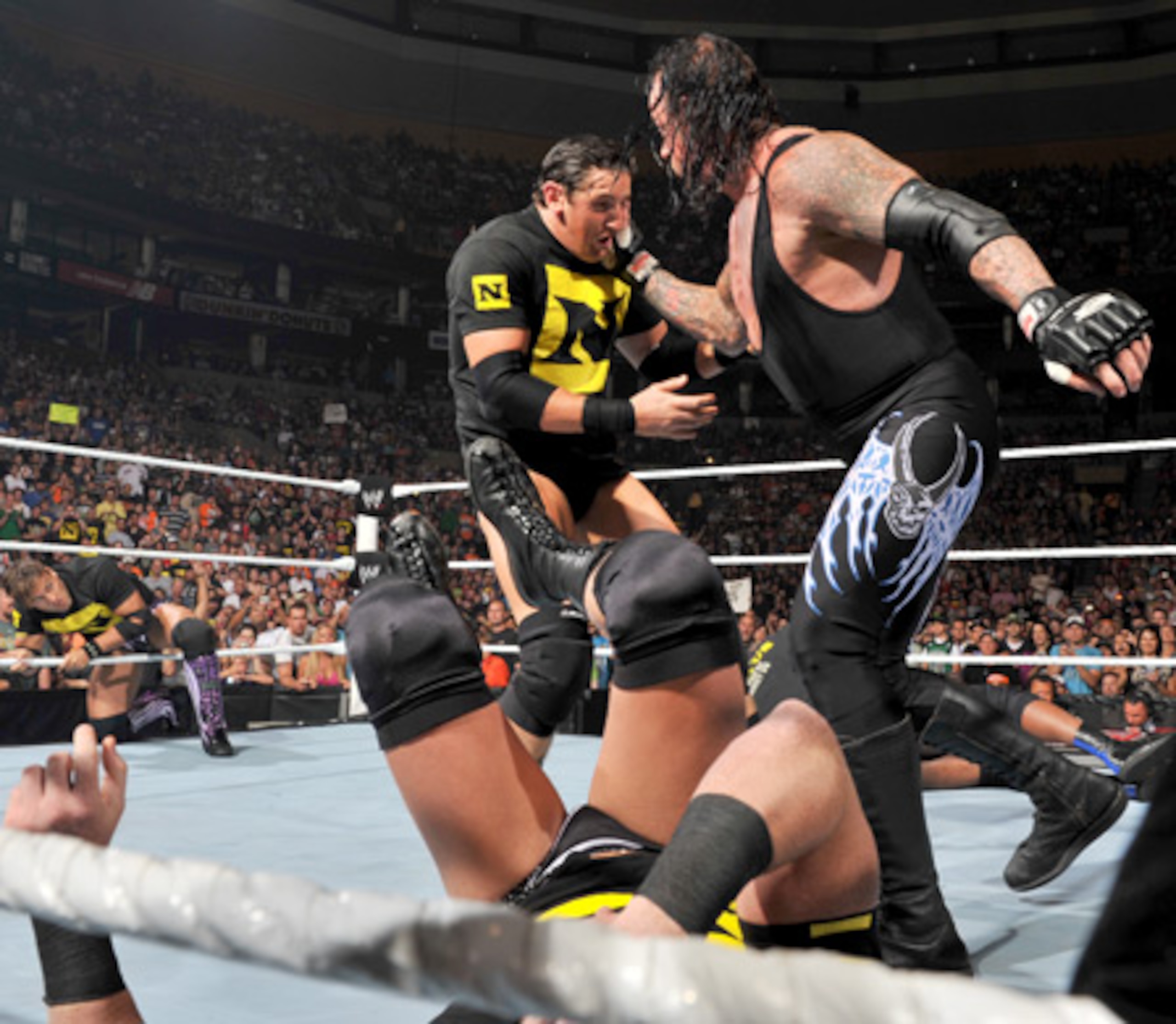 The Phenom vs The Ex-Leader of Nexus could very well be a thriller.