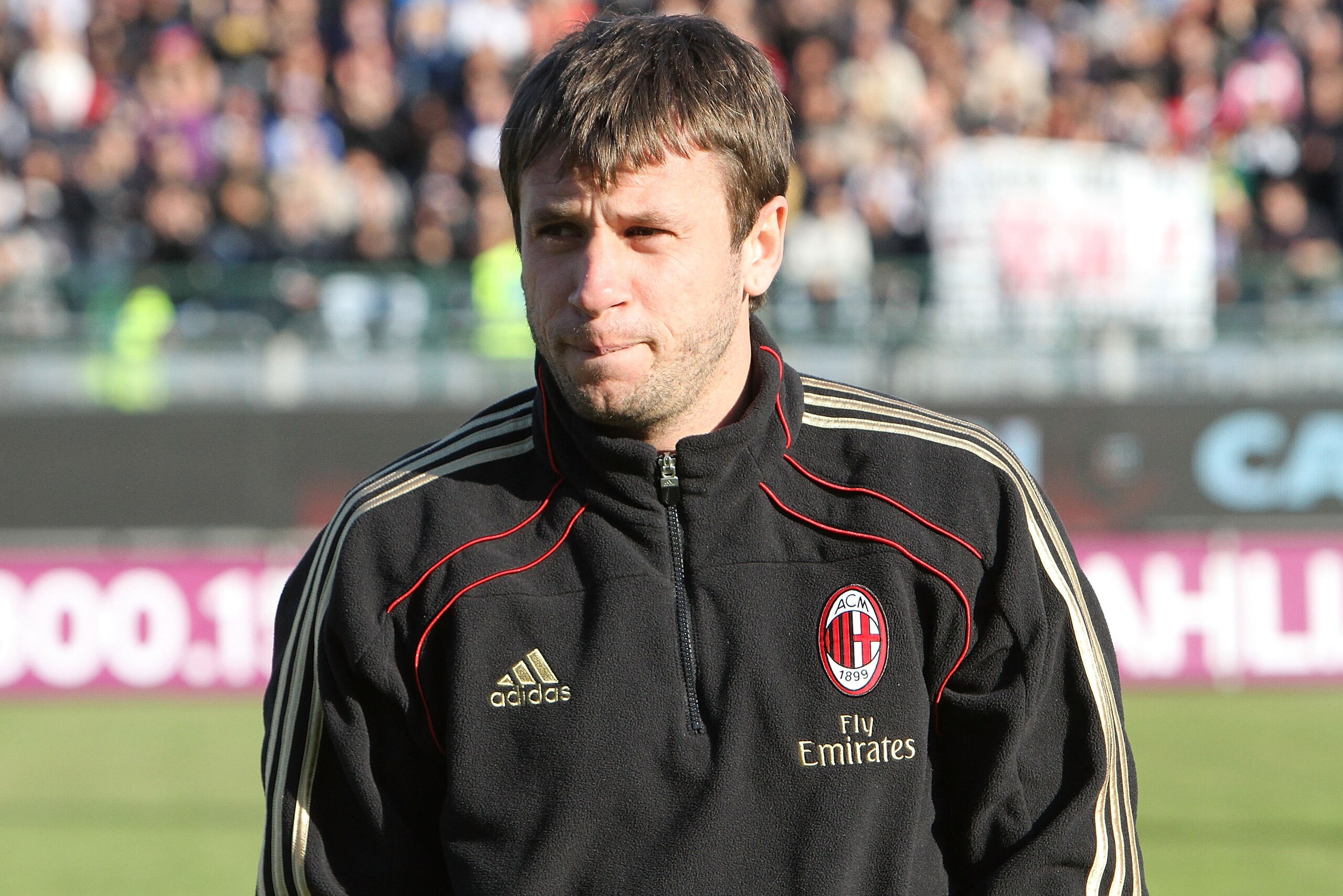 CAGLIARI, ITALY - JANUARY 06:  Antonio Cassano of Milan lines up prior to the Serie A match between Cagliari and Milan at Stadio Sant'Elia on January 6, 2011 in Cagliari, Italy.  (Photo by Enrico Locci/Getty Images)