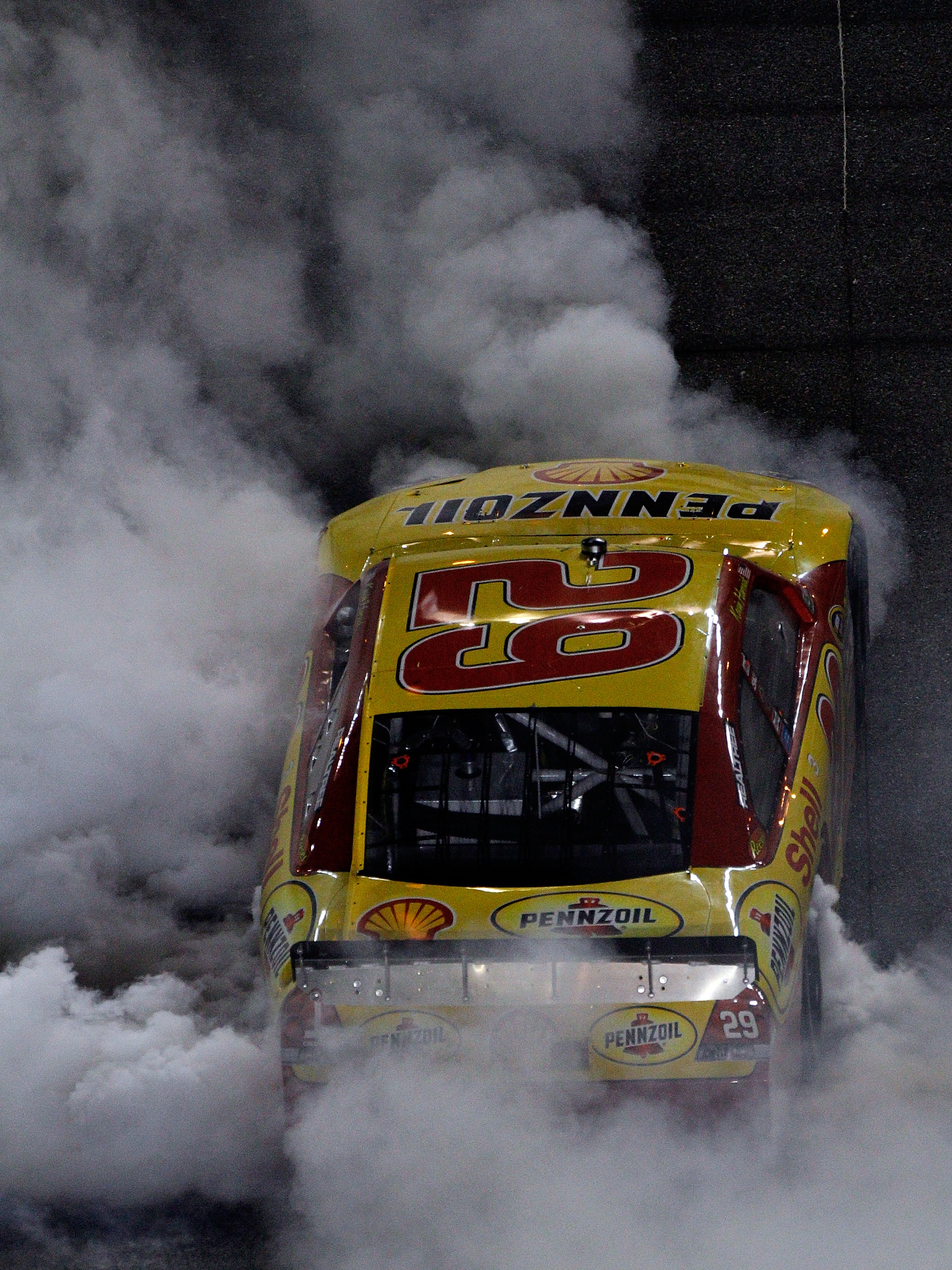 DAYTONA BEACH, FL - JULY 03:  Kevin Harvick, driver of the #29 Shell/Pennzoil Chevrolet, does a burnout after winning the NASCAR Sprint Cup Series Coke Zero 400 at Daytona International Speedway on July 3, 2010 in Daytona Beach, Florida.  (Photo by Sam Gr