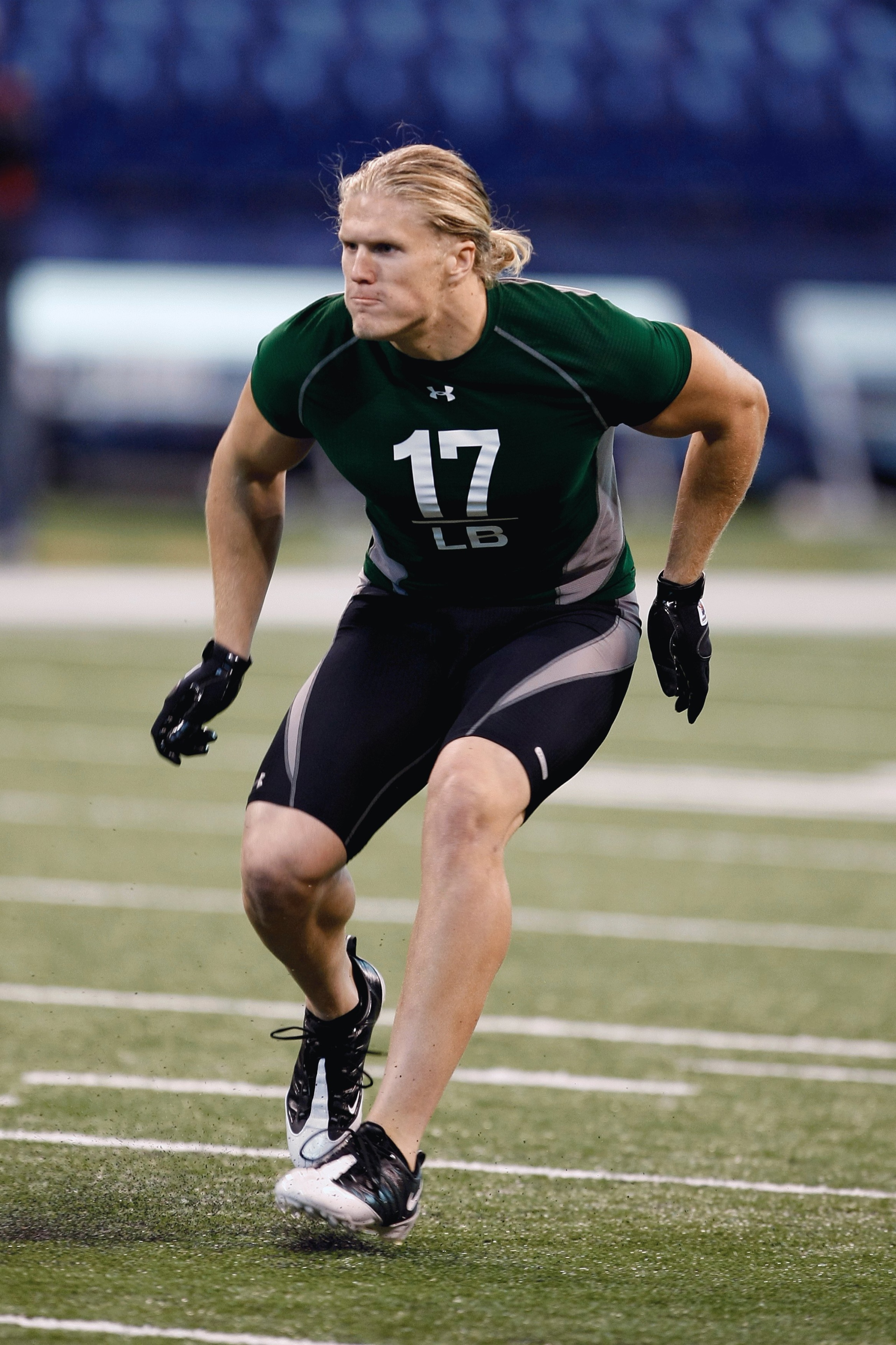 INDIANAPOLIS, IN - FEBRUARY 23:  Linebacker Clay Matthews of USC runs during the NFL Scouting Combine presented by Under Armour at Lucas Oil Stadium on February 23, 2009 in Indianapolis, Indiana. (Photo by Scott Boehm/Getty Images)