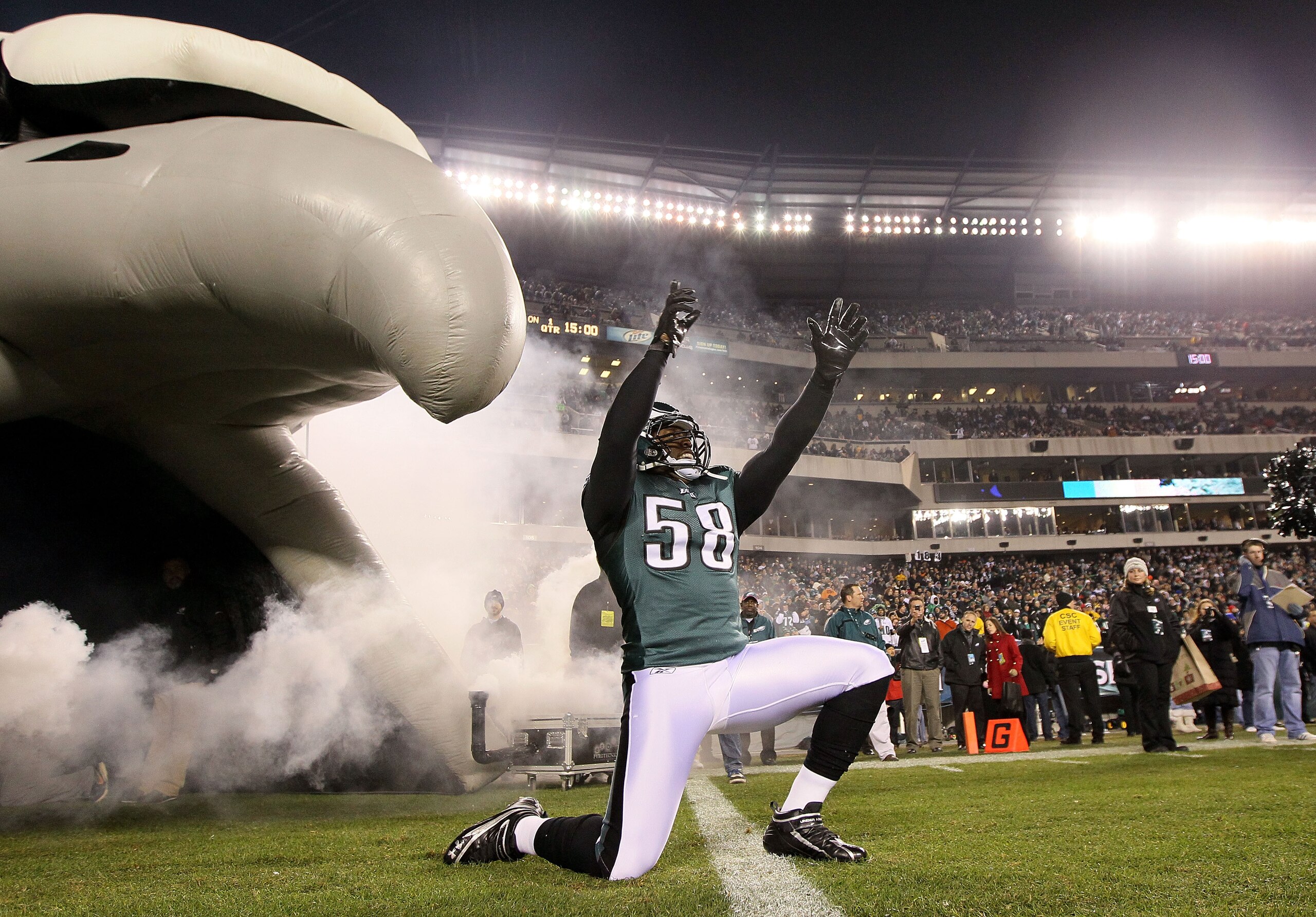 PHILADELPHIA, PA - DECEMBER 02:  Trent Cole #58 of the Philadelphia Eagles takes the field during player introductions against the Houston Texans at Lincoln Financial Field on December 2, 2010 in Philadelphia, Pennsylvania.  (Photo by Jim McIsaac/Getty Im