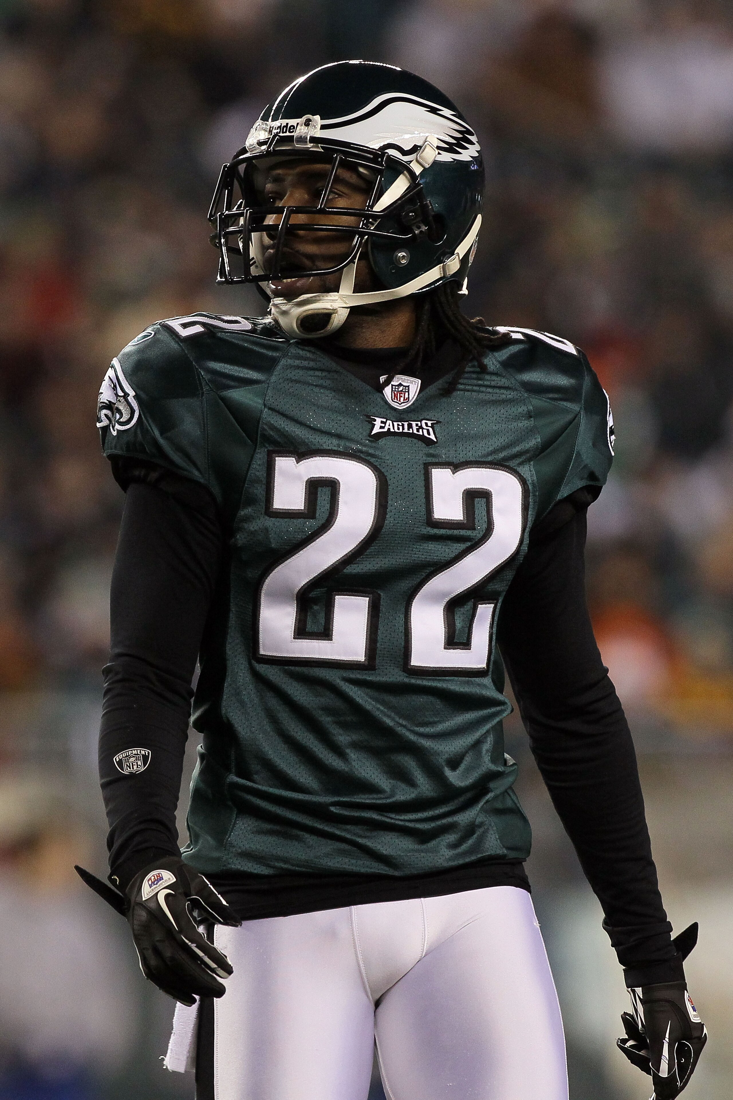 PHILADELPHIA, PA - DECEMBER 28:  Asante Samuel #22 of the Philadelphia Eagles in action against the Minnesota Vikings at Lincoln Financial Field on December 28, 2010 in Philadelphia, Pennsylvania.  (Photo by Jim McIsaac/Getty Images)