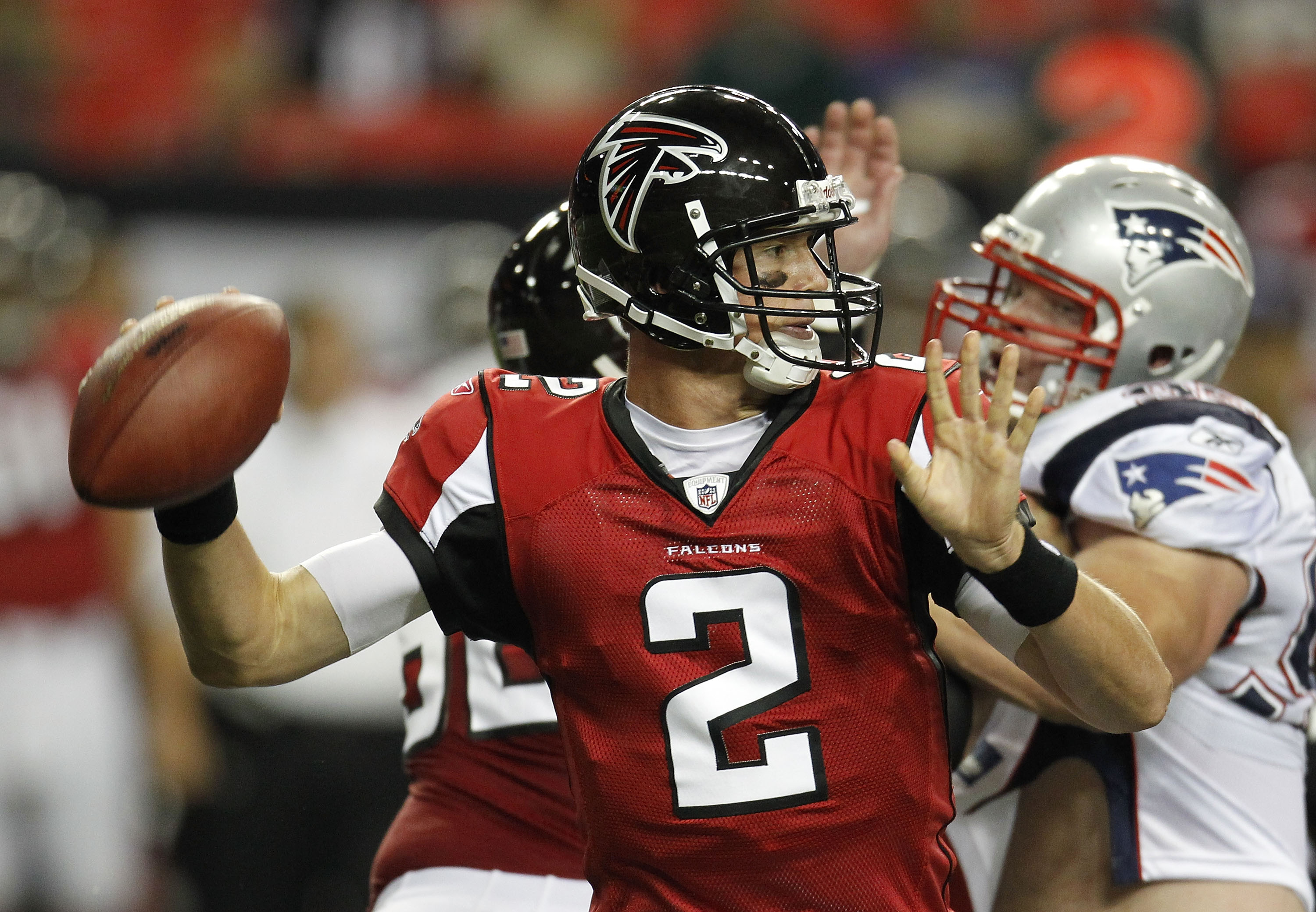ATLANTA - AUGUST 19:  Quarterback Matt Ryan #2 of the Atlanta Falcons throws a pass during the preseason game against the New England Patriots at the Georgia Dome on August 19, 2010 in Atlanta, Georgia.  (Photo by Mike Zarrilli/Getty Images)