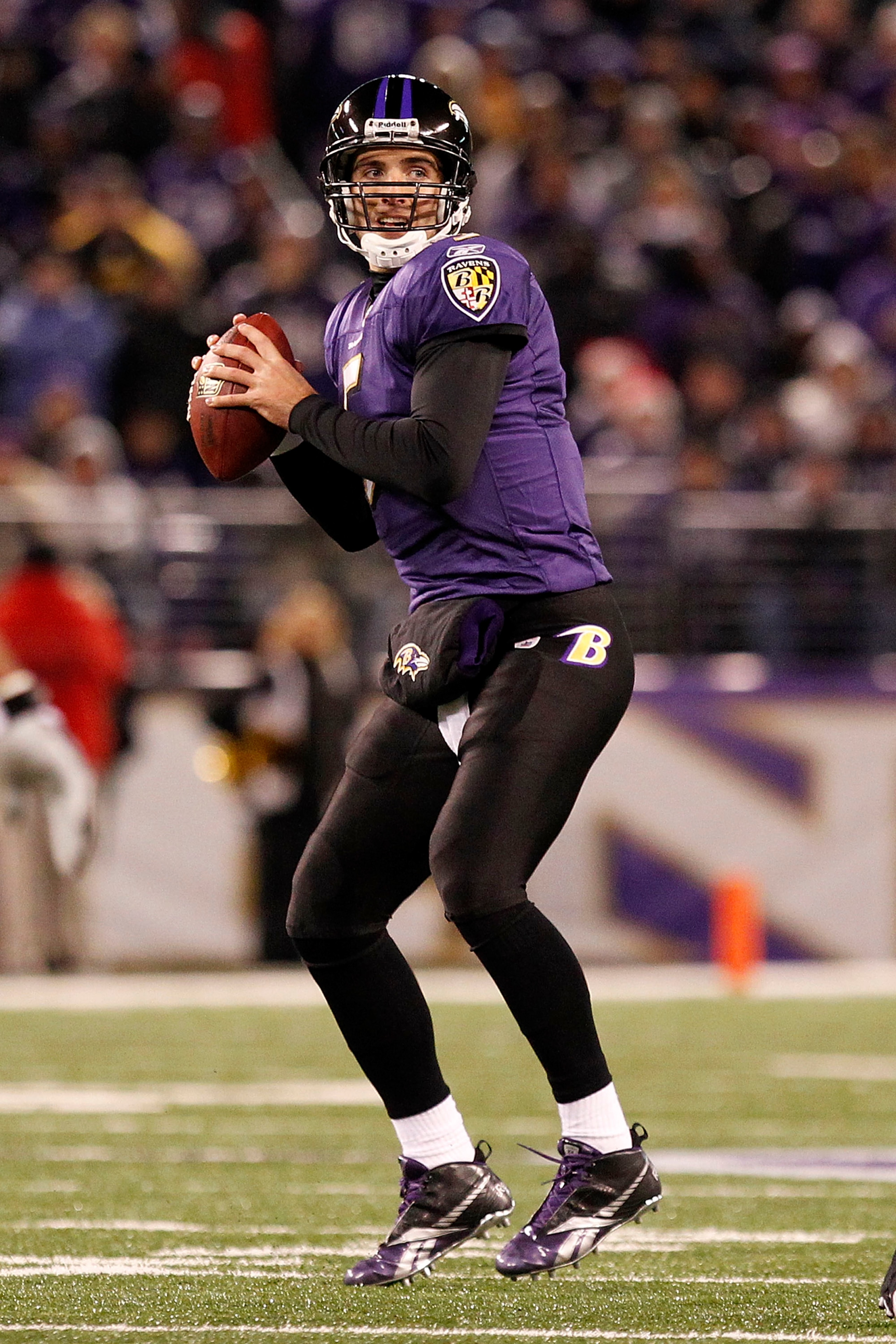 BALTIMORE, MD - DECEMBER 05:  Joe Flacco #5 of the Baltimore Ravens prepares to throw the ball against the Pittsburgh Steelers at M&T Bank Stadium on December 5, 2010 in Baltimore, Maryland.  (Photo by Geoff Burke/Getty Images)
