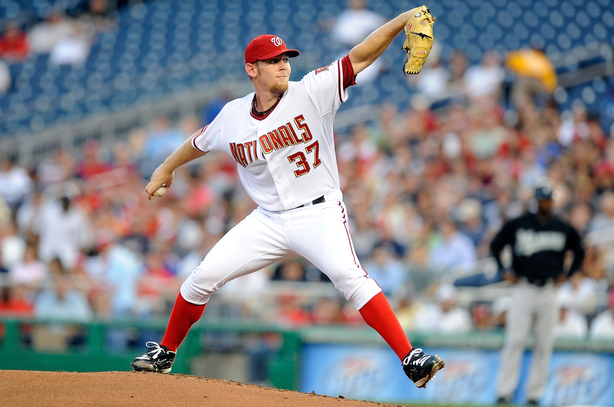 WASHINGTON - AUGUST 10: Stephen Strasburg #37 of the Washington Nationals pitches against the Florida Marlins at Nationals Park on August 10, 2010 in Washington, DC. (Photo by Greg Fiume/Getty Images) WASHINGTON - AUGUST 10: Stephen Strasburg #37 of the Washington Nationals pitches against the Florida Marlins at Nationals Park on August 10, 2010 in Washington, DC. (Photo by Greg Fiume/Getty Images)