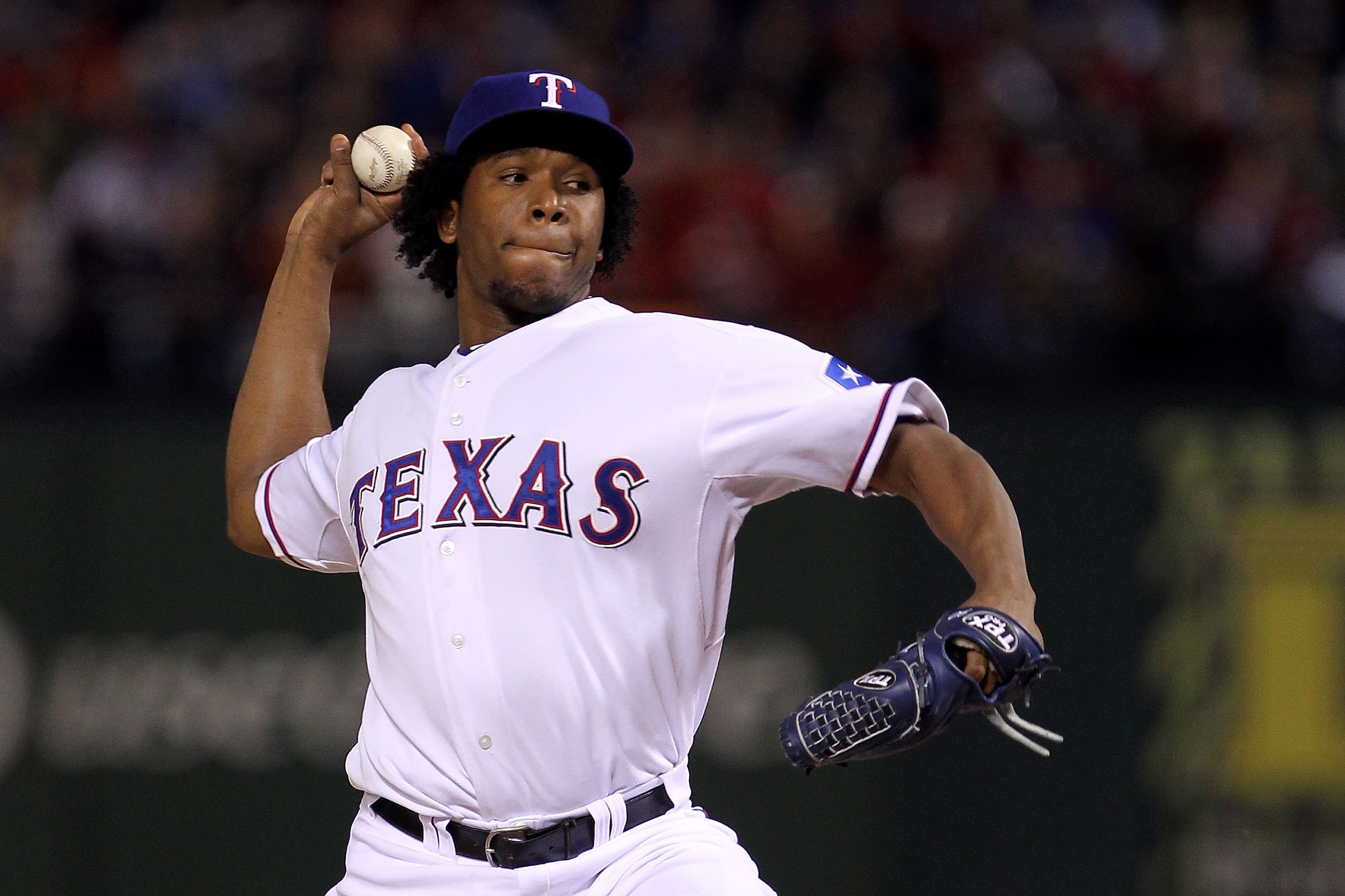 ARLINGTON, TX - NOVEMBER 01: Neftali Feliz #30 of the Texas Rangers pitches against the San Francisco Giants in Game Five of the 2010 MLB World Series at Rangers Ballpark in Arlington on November 1, 2010 in Arlington, Texas. (Photo by Doug Pensinger/Get ARLINGTON, TX - NOVEMBER 01: Neftali Feliz #30 of the Texas Rangers pitches against the San Francisco Giants in Game Five of the 2010 MLB World Series at Rangers Ballpark in Arlington on November 1, 2010 in Arlington, Texas. (Photo by Doug Pensinger/Get