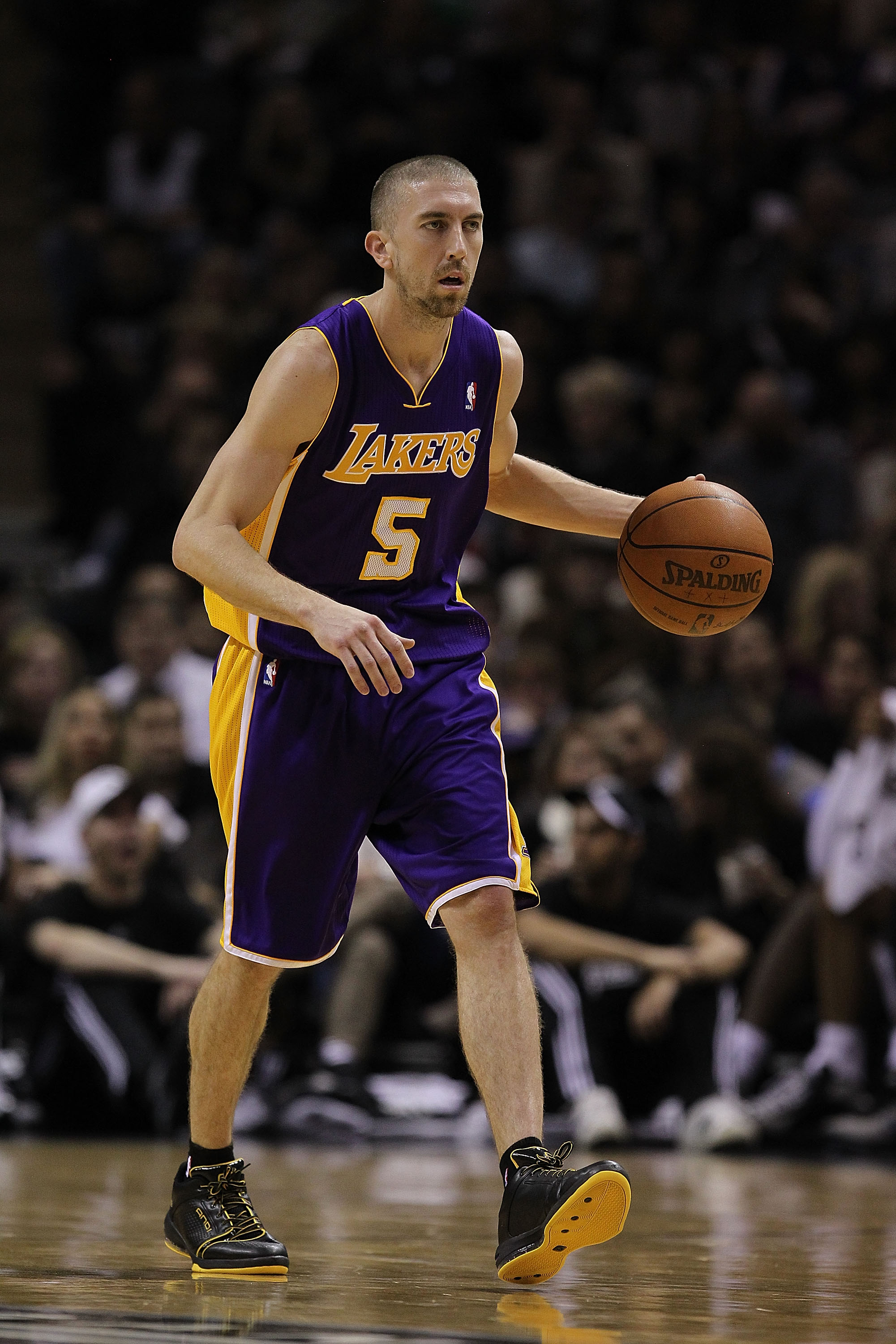 SAN ANTONIO, TX - DECEMBER 28:  Guard Steve Blake #5 of the Los Angeles Lakers at AT&T Center on December 28, 2010 in San Antonio, Texas.  NOTE TO USER: User expressly acknowledges and agrees that, by downloading and/or using this photograph, user is cons