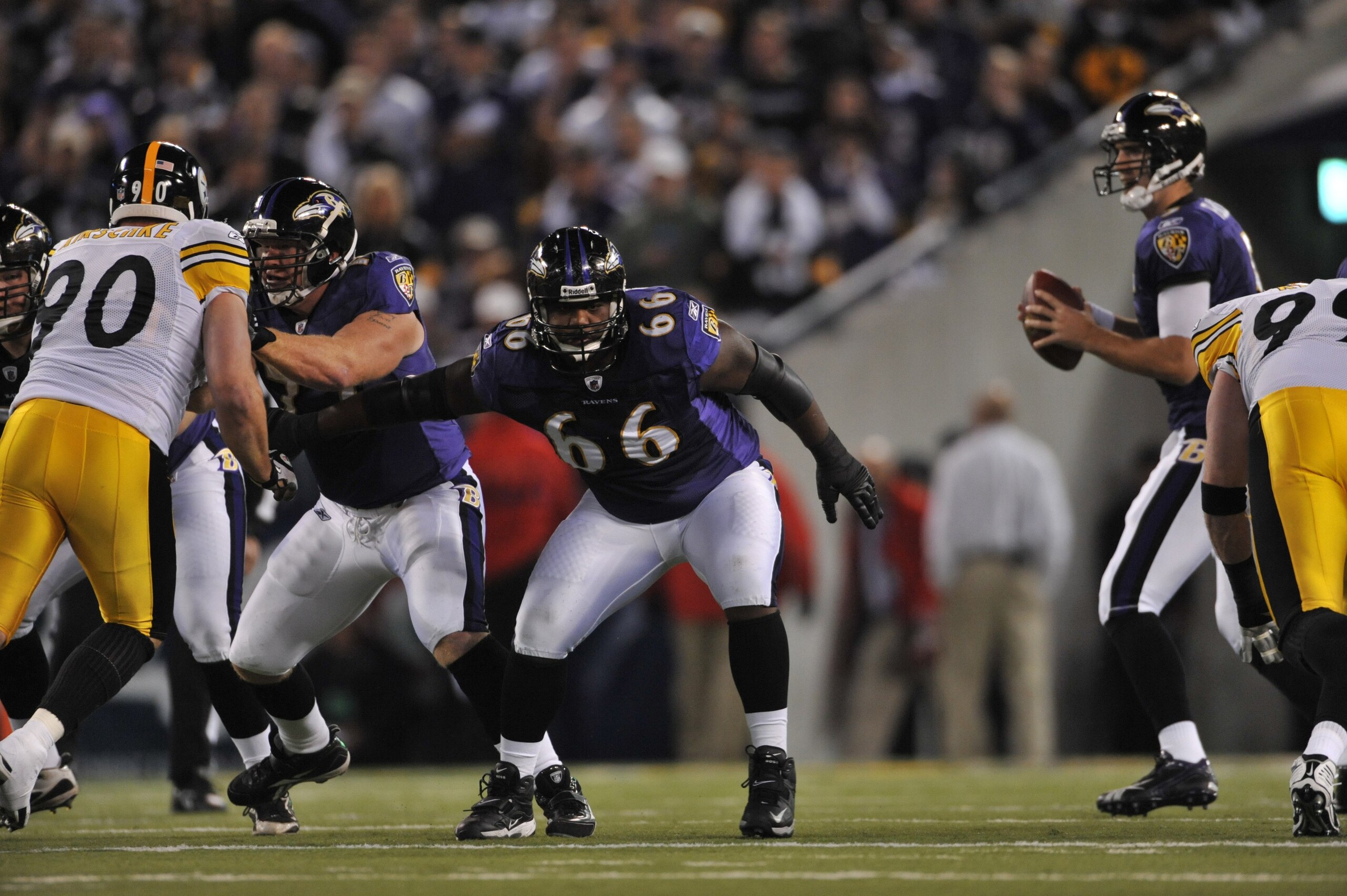 BALTIMORE - NOVEMBER 29:  Ben Grubbs #66 of the Baltimore Ravens defends against the Pittsburgh Steelers at M&T Bank Stadium on November 29, 2009 in Baltimore, Maryland. The Ravens defeated the Steelers 20-17. (Photo by Larry French/Getty Images)