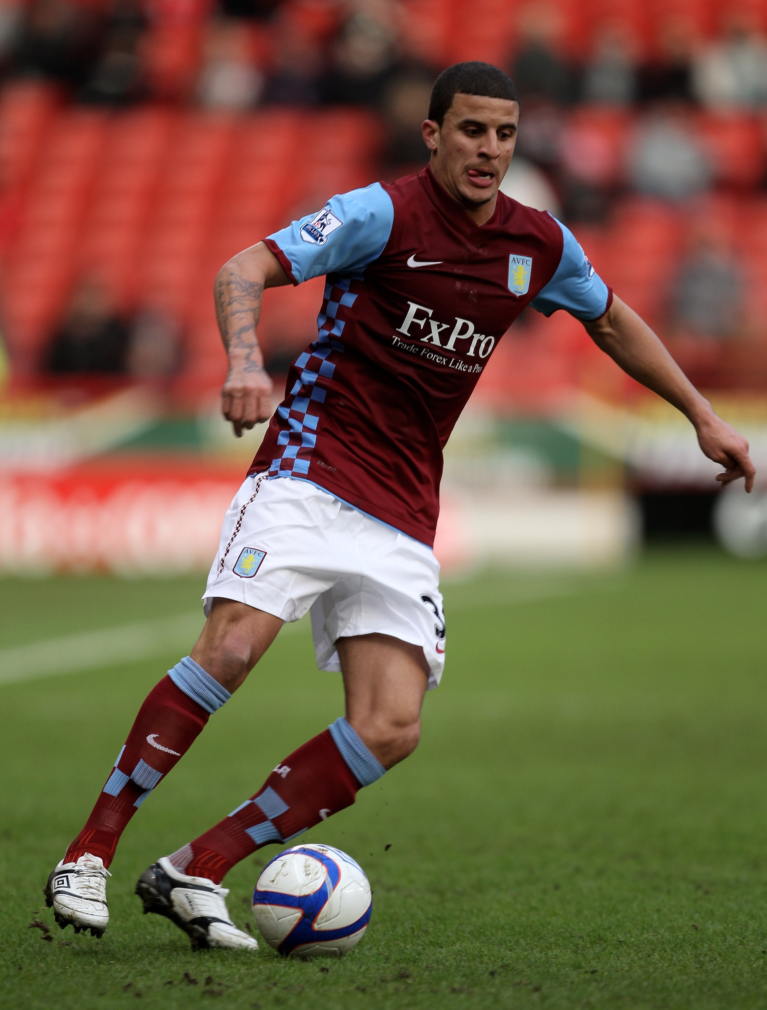 SHEFFIELD, ENGLAND - JANUARY 08:  Kyle Walker of Aston Villa controls the ball during the FA Cup sponsored by E.ON 3rd Round match between Sheffield United and Aston Villa at Bramall Lane on January 8, 2011 in Sheffield, England.  (Photo by Ian Walton/Get