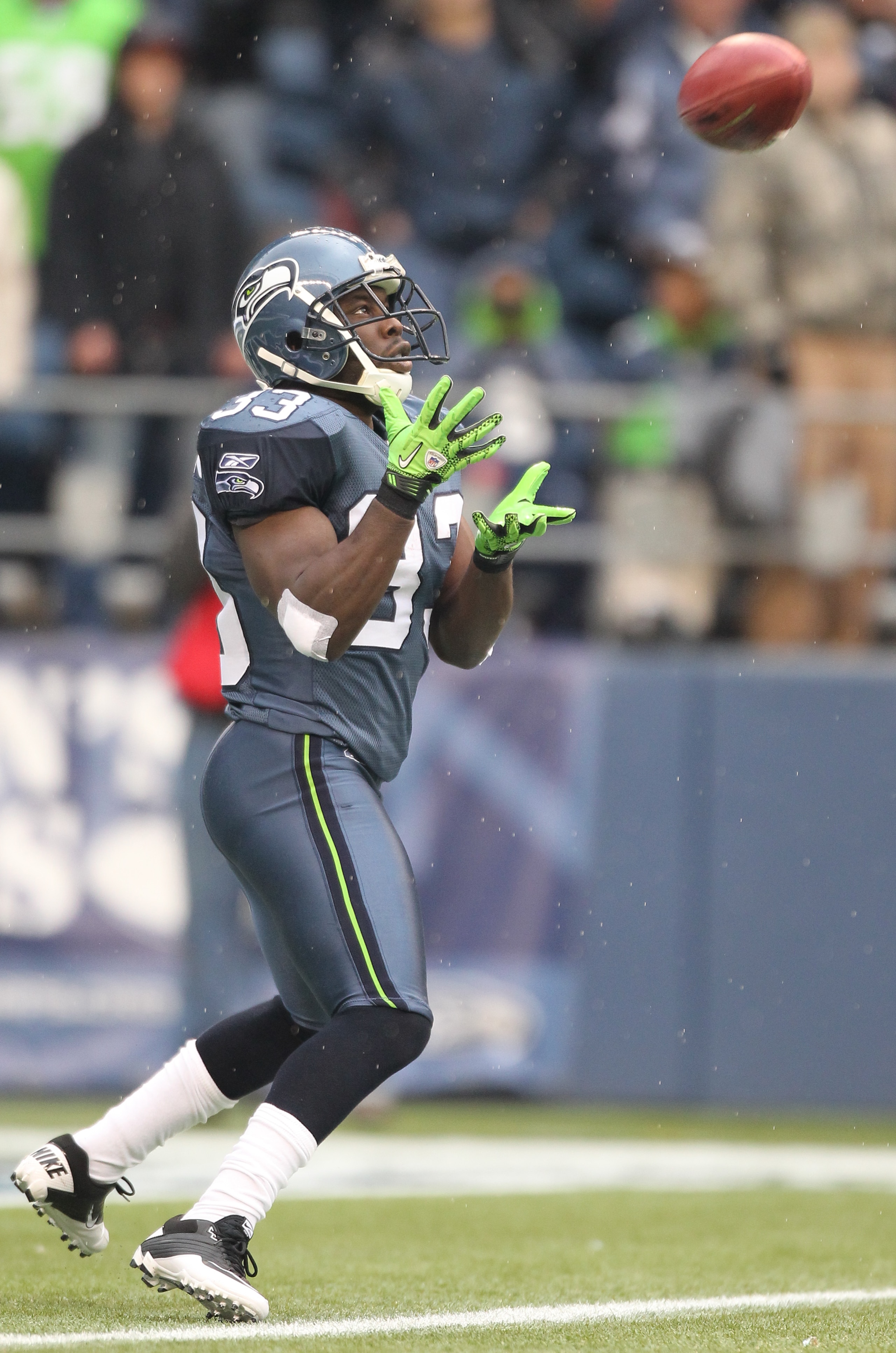 SEATTLE - DECEMBER 05:  Running back Leon Washington #33 of the Seattle Seahawks fields a kickoff against the Carolina Panthers at Qwest Field on December 5, 2010 in Seattle, Washington. The Seahawks won, 31-14. (Photo by Otto Greule Jr/Getty Images)